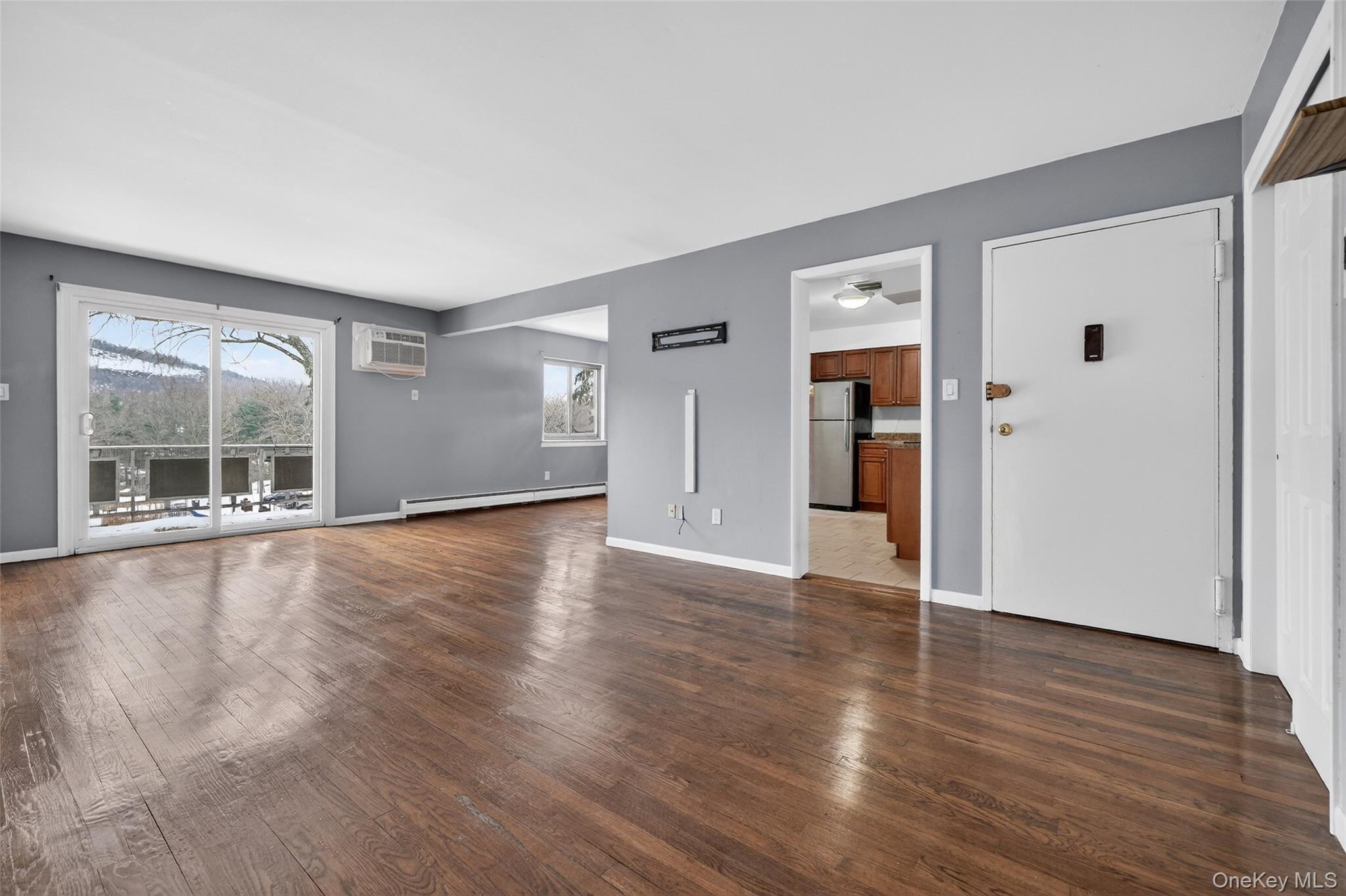 9 Charles Lane # 2F, Pomona, NY 10970