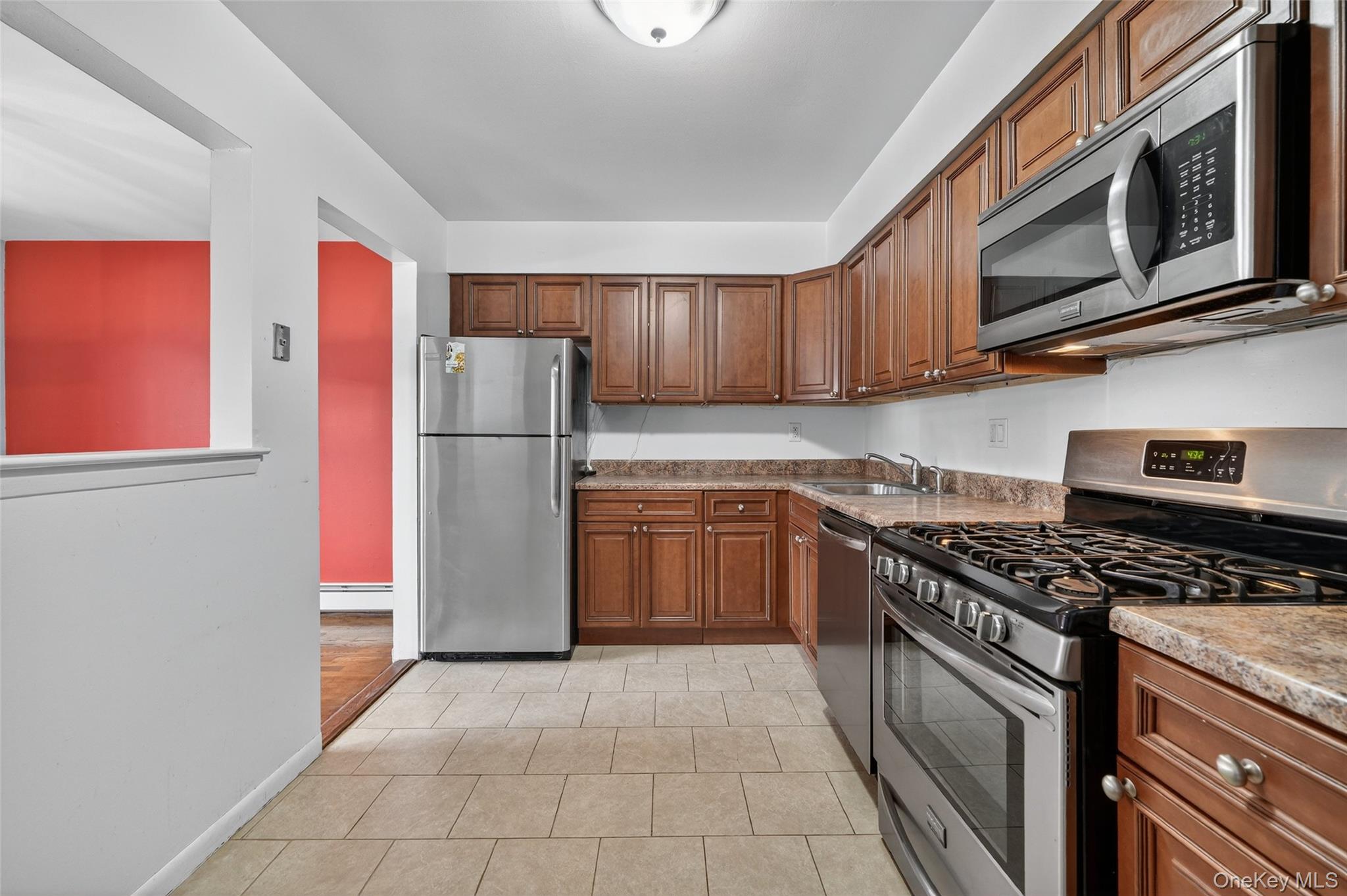 9 Charles Lane # 2F, Pomona, NY 10970