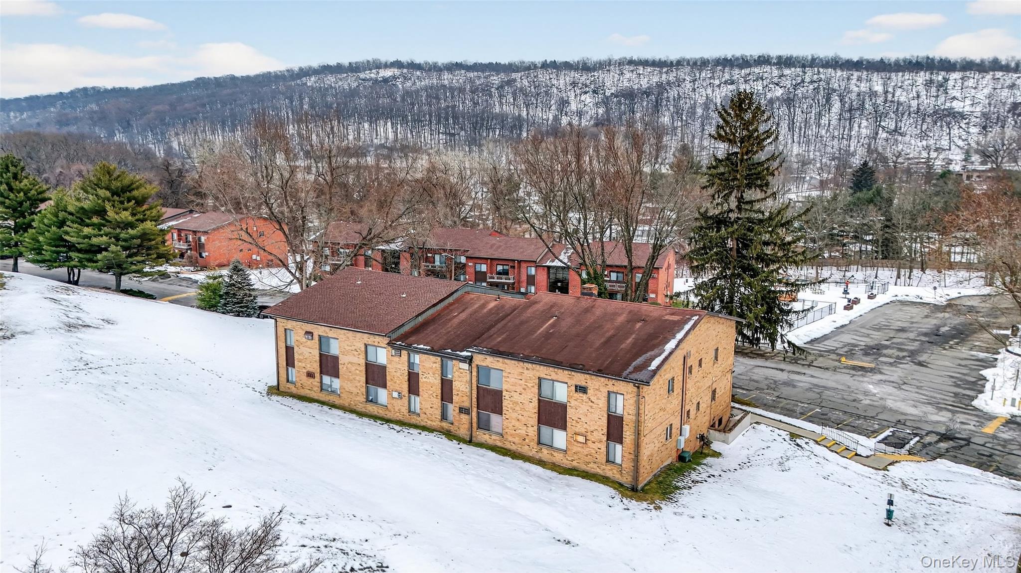 9 Charles Lane # 2F, Pomona, NY 10970