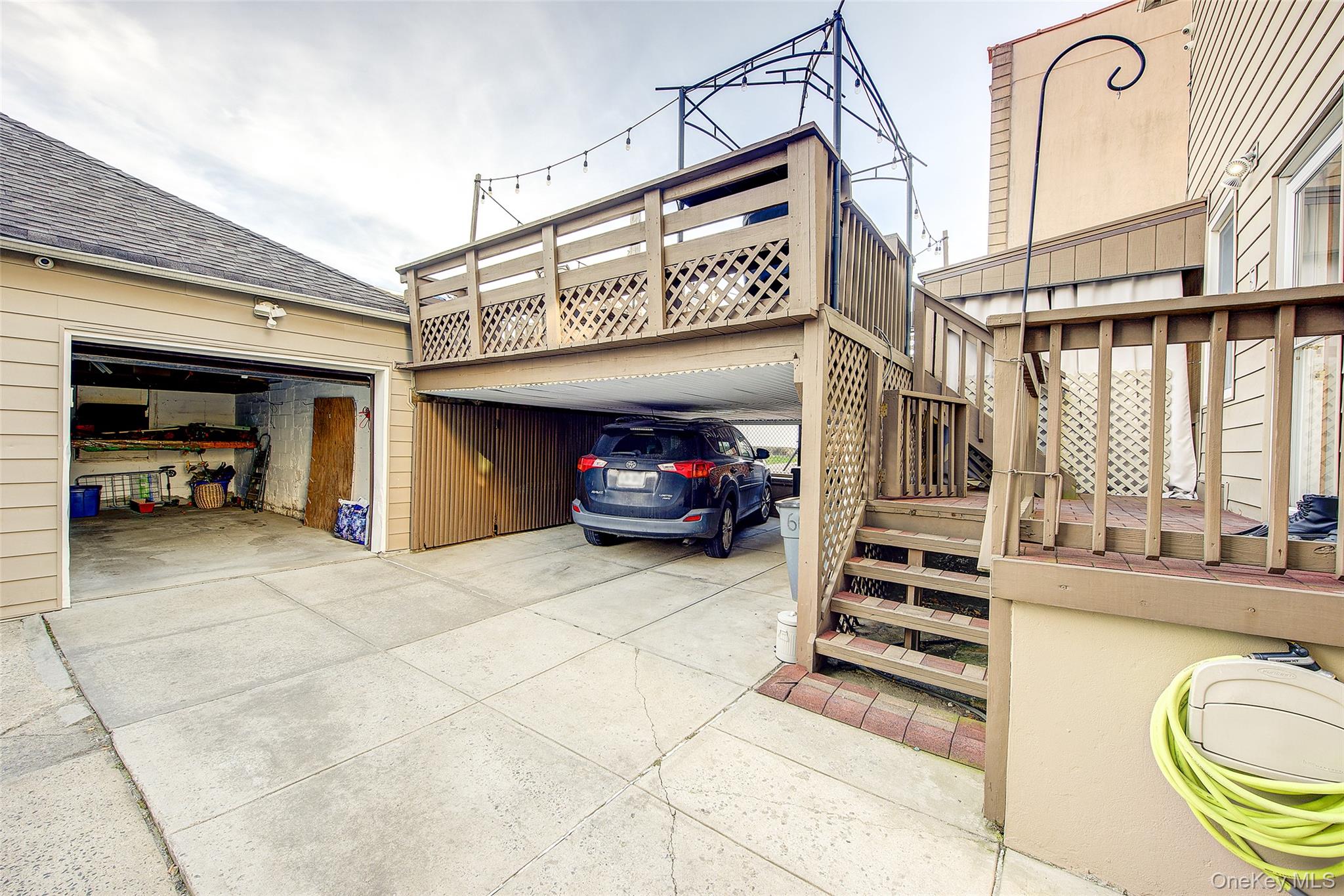 66-71 74th Street, Middle Village, NY 11379