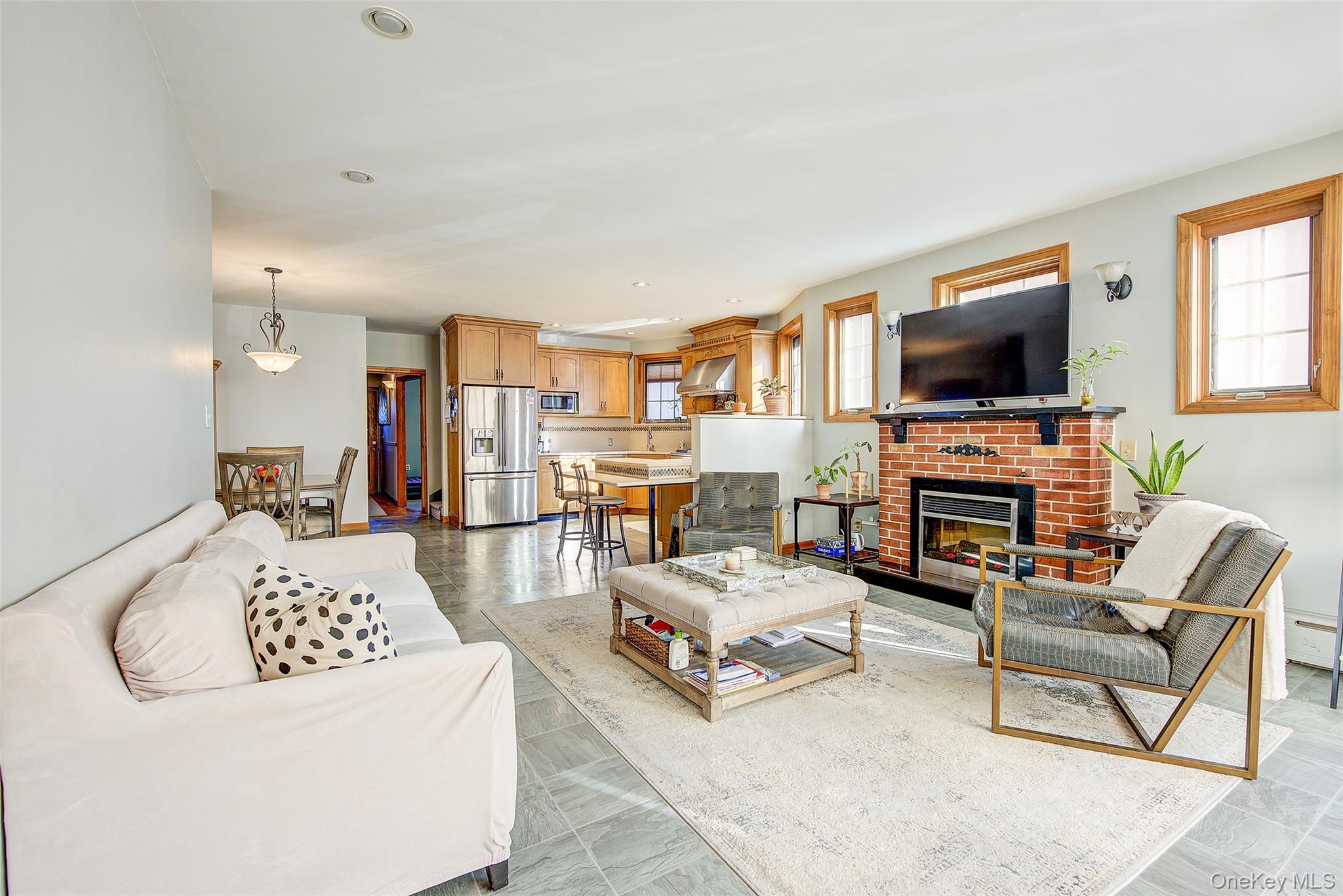 66-71 74th Street, Middle Village, NY 11379