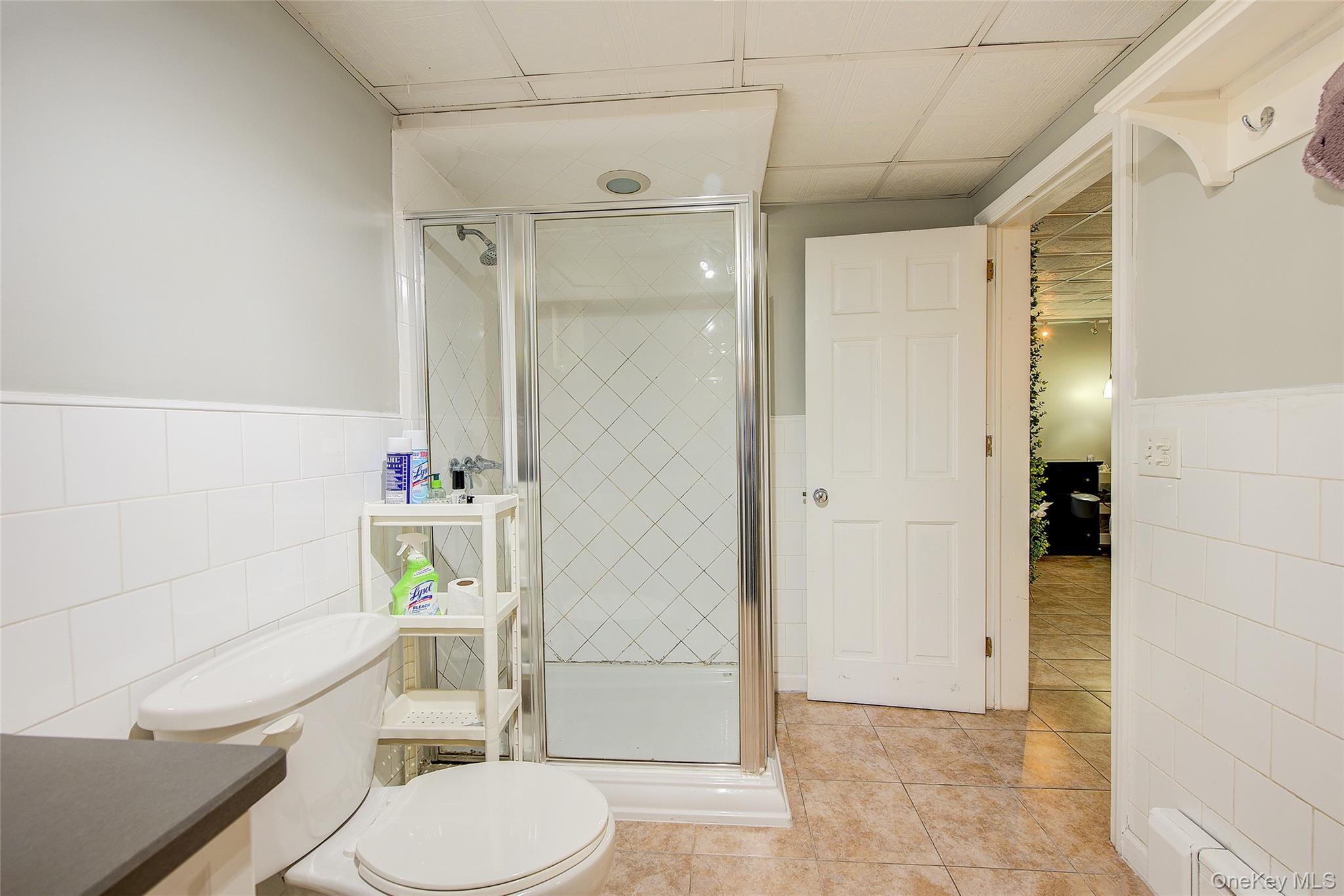 66-71 74th Street, Middle Village, NY 11379