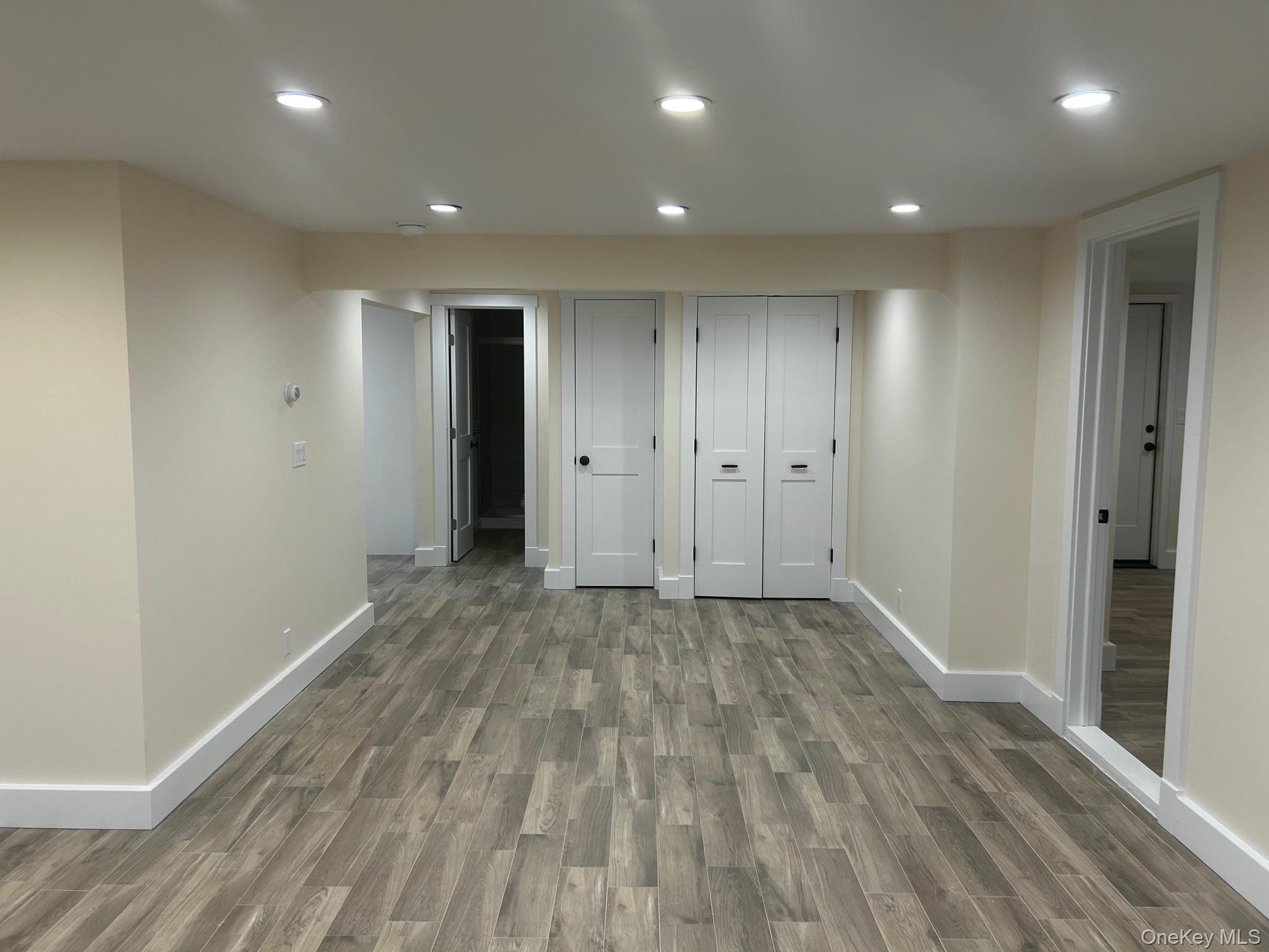 65 N Linwood Road # Garden, Port Washington, NY 11050