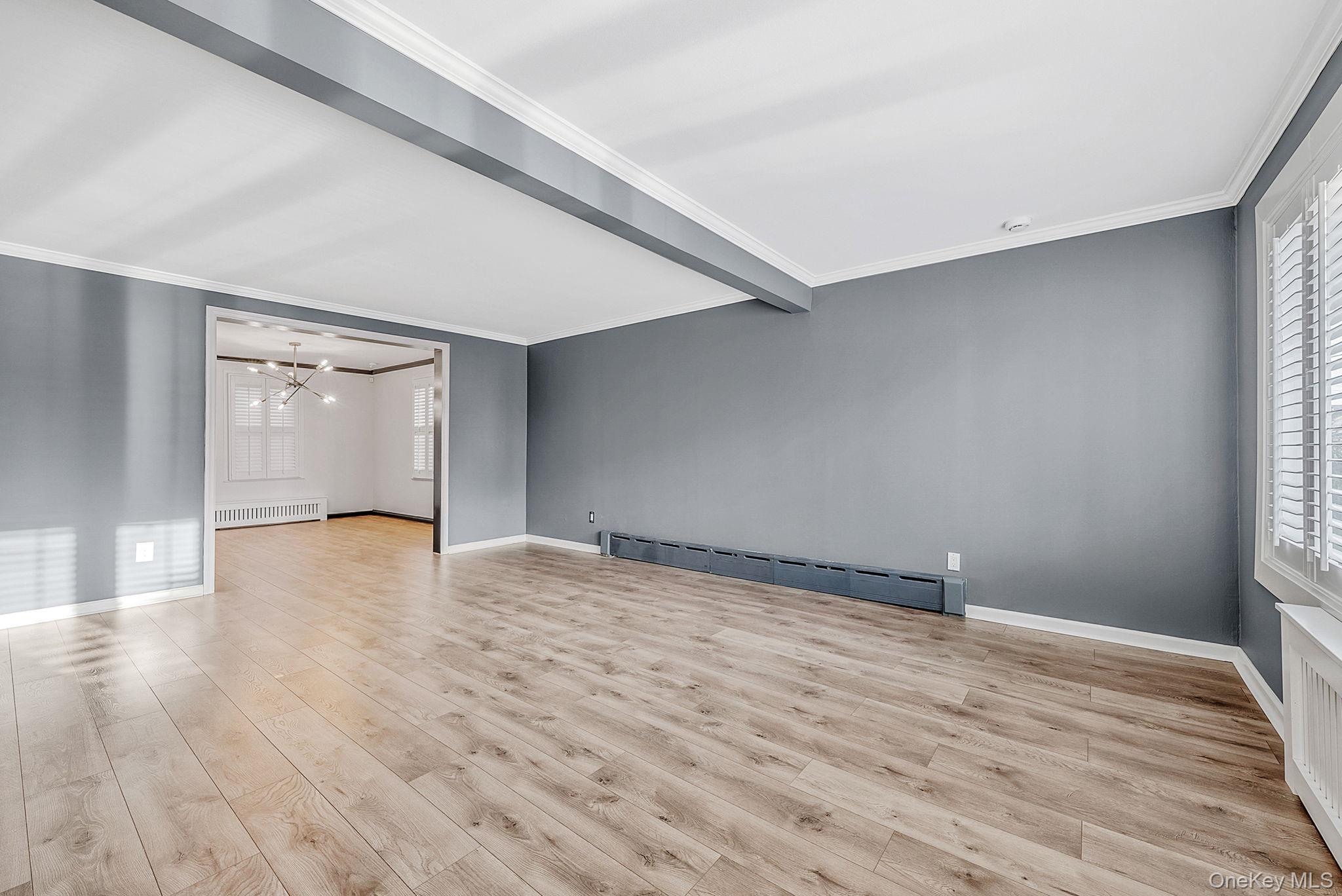 32 Everett, Lynbrook, NY 11563