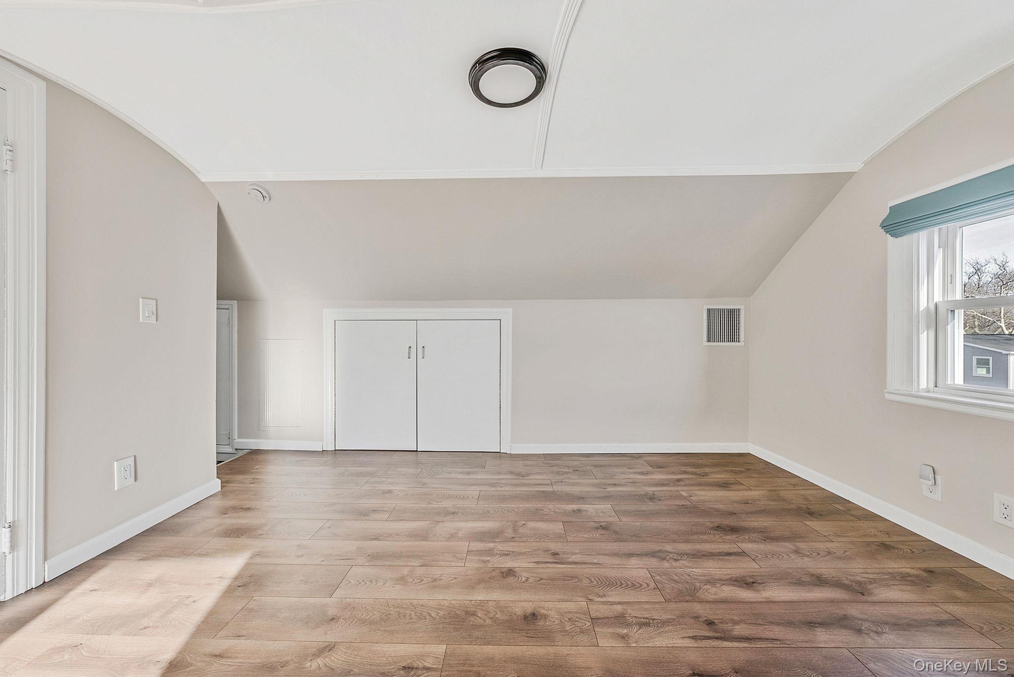 32 Everett, Lynbrook, NY 11563