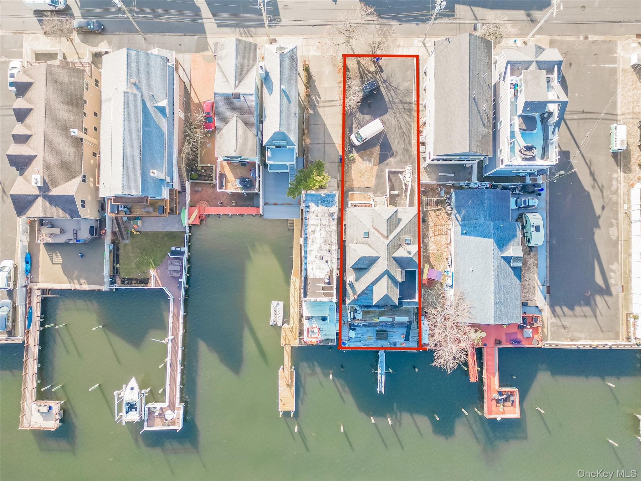 925 W Park Avenue, Long Beach, NY 11561