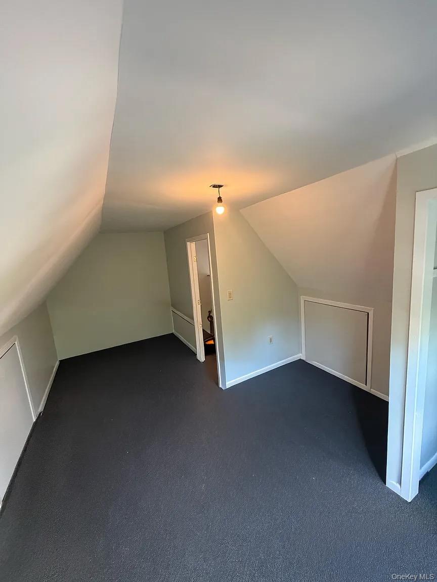 111 Piccadilly Dwns, Lynbrook, NY 11563