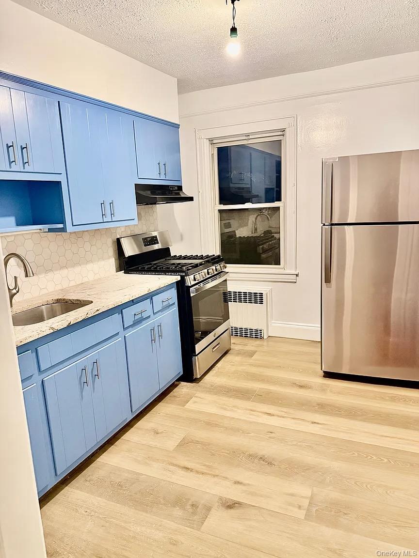 111 Piccadilly Dwns, Lynbrook, NY 11563