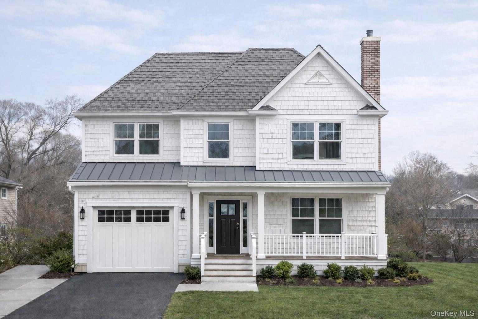 100 Bieselin Road, Bellport Village, NY 11713