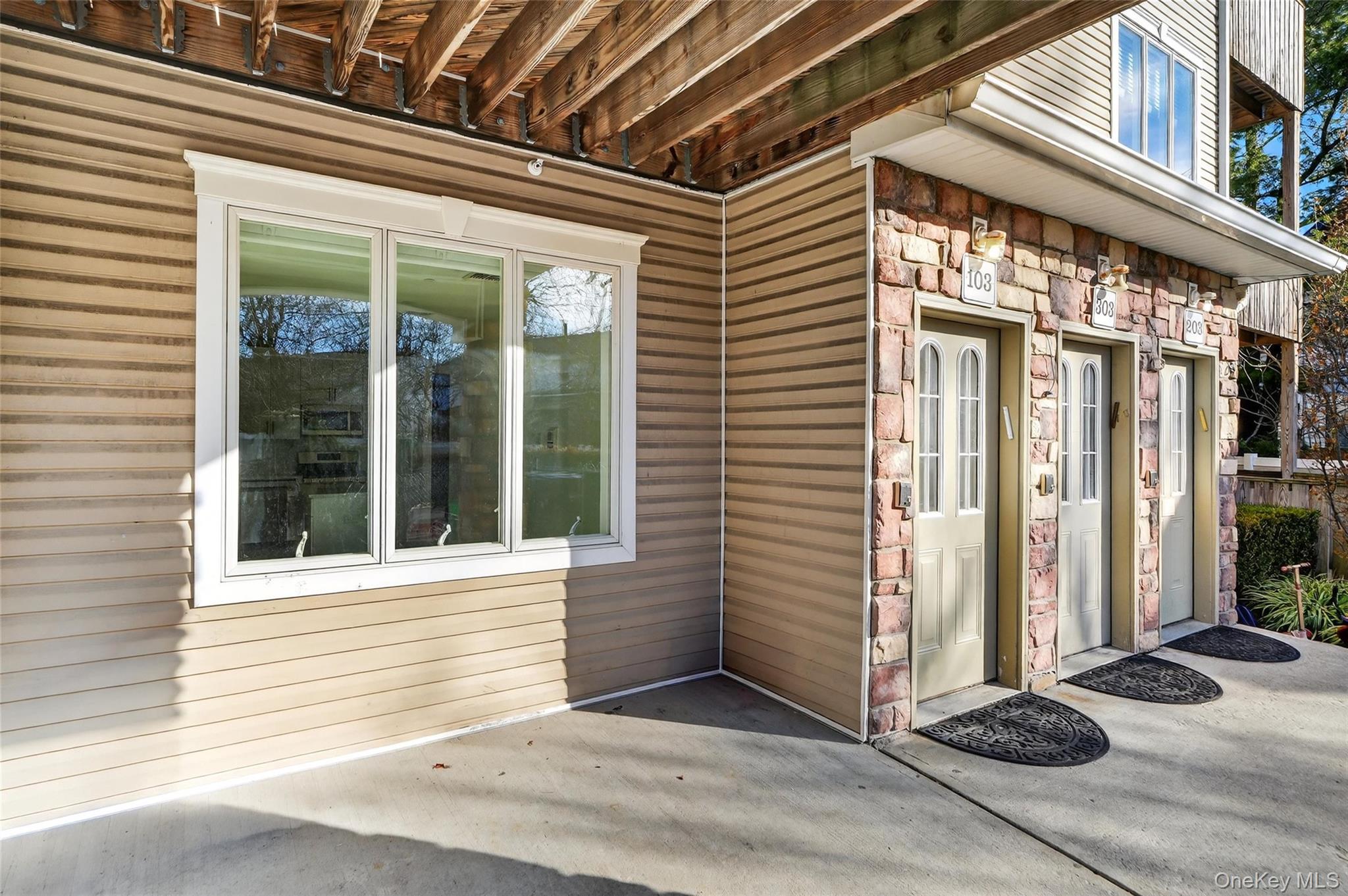 2 Bluefield Drive # 103, Spring Valley, NY 10977