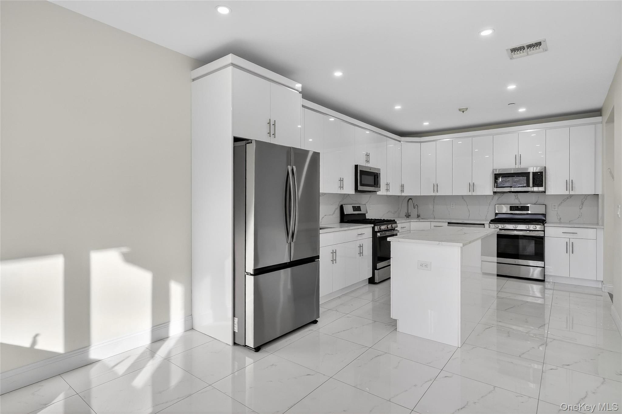 2 Bluefield Drive # 103, Spring Valley, NY 10977