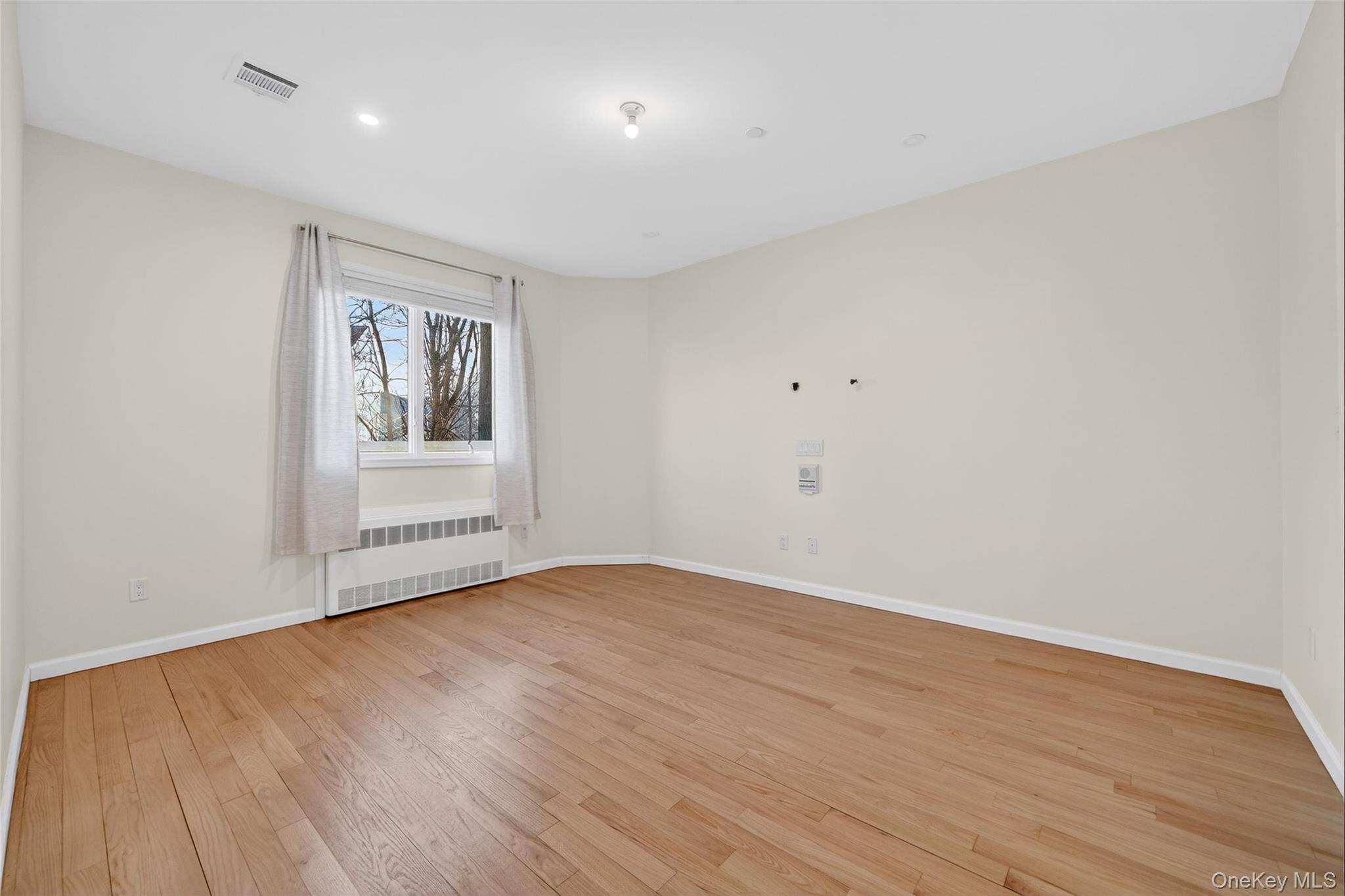 2 Bluefield Drive # 103, Spring Valley, NY 10977