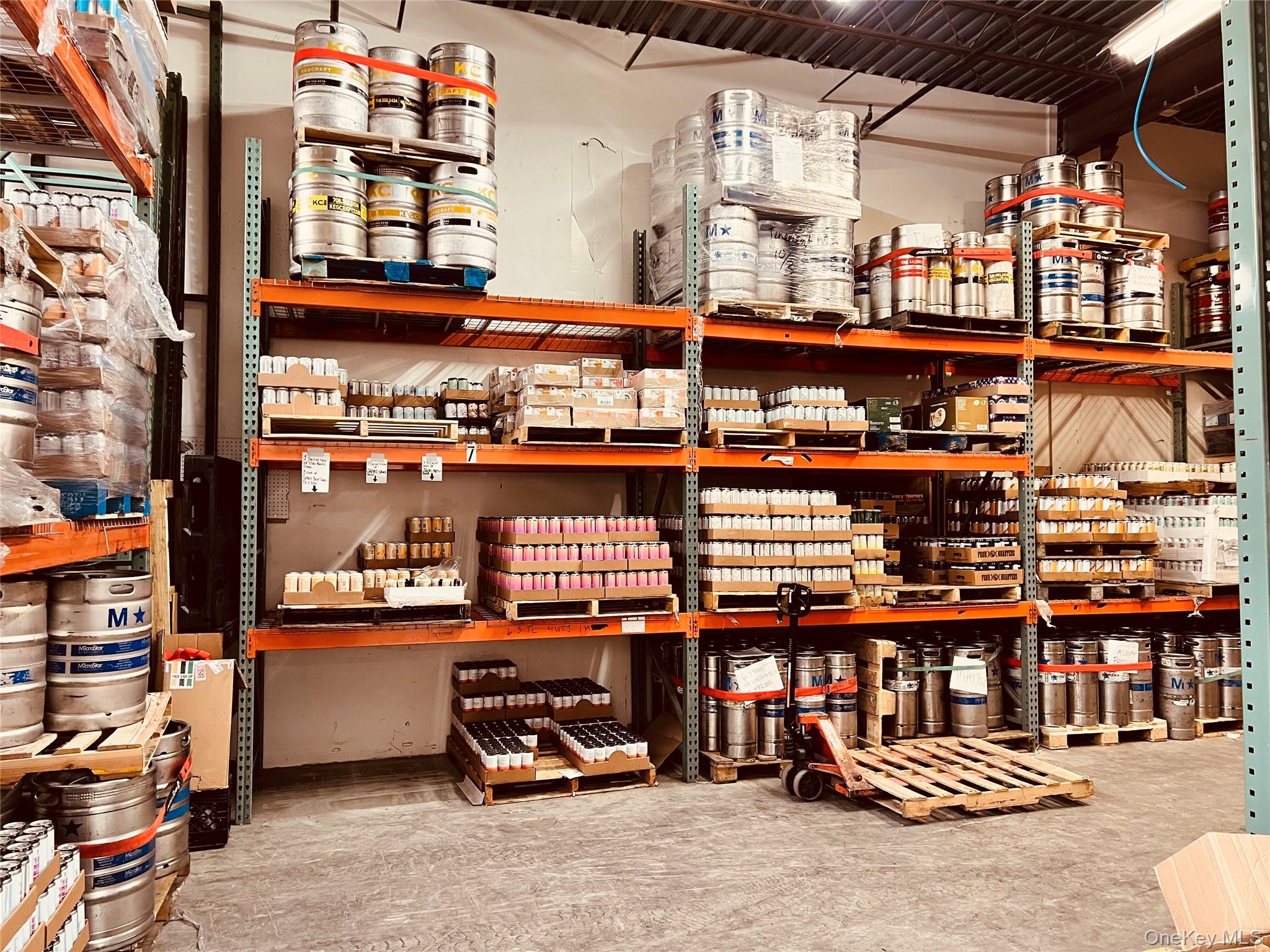 80 Red Schoolhouse Road # 1200,200,300,800, Chestnut Ridge, NY 10977