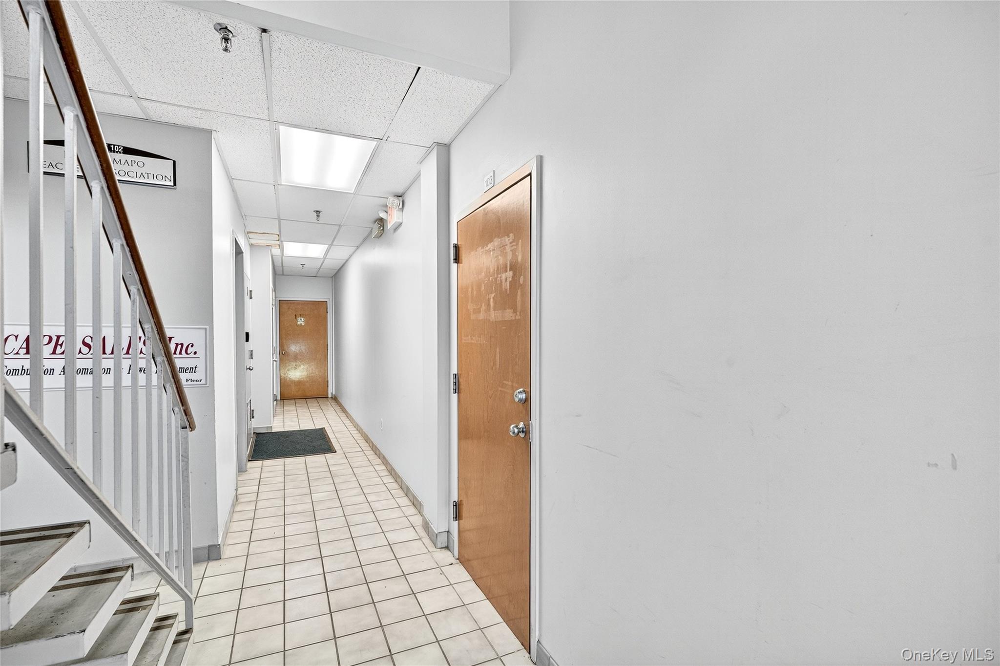 80 Red Schoolhouse Road # 1200,200,300,800, Chestnut Ridge, NY 10977