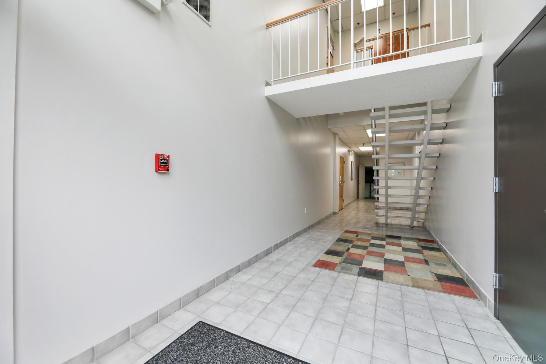 80 Red Schoolhouse Road # 1200,200,300,800, Chestnut Ridge, NY 10977