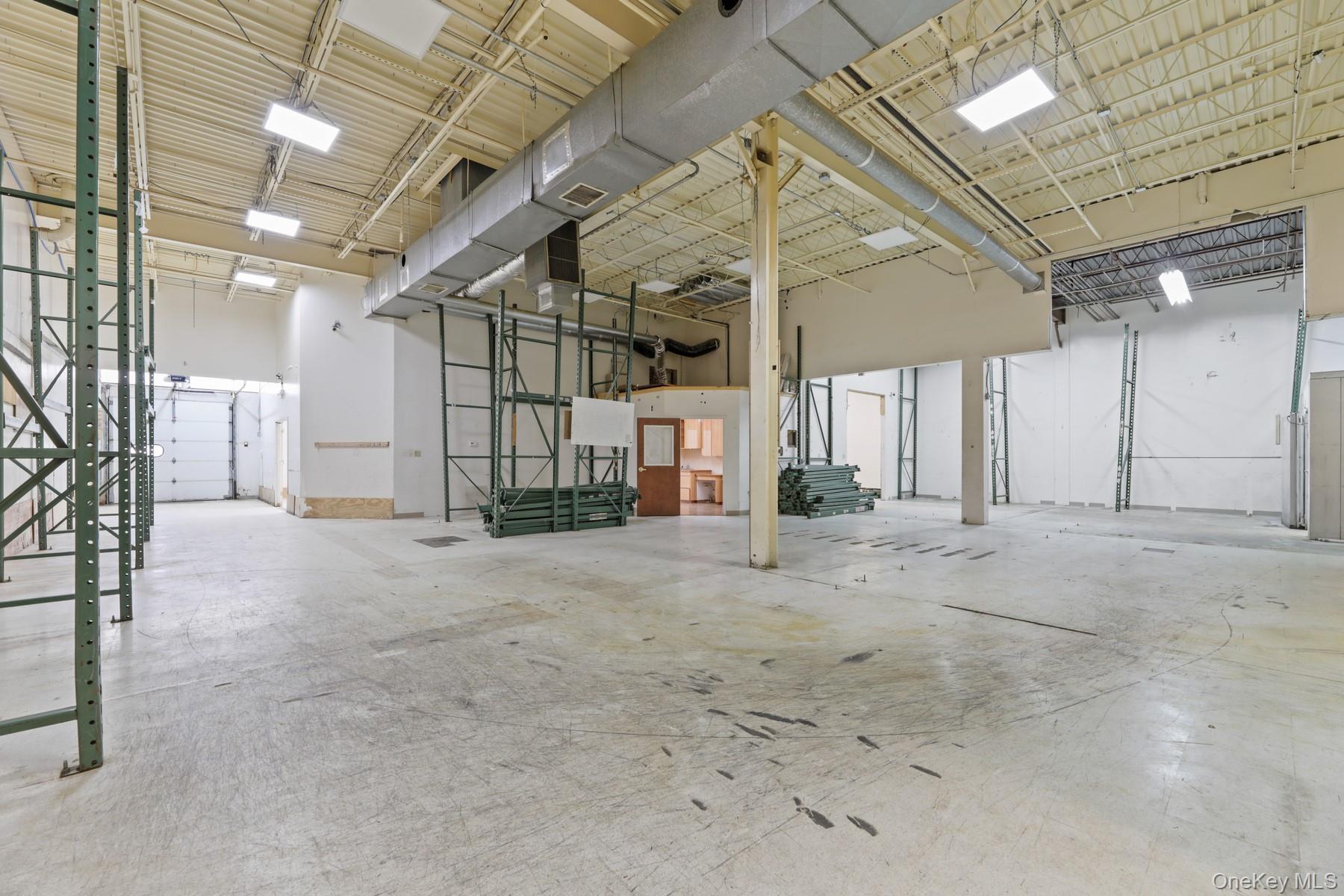 80 Red Schoolhouse Road # 1200,200,300,800, Chestnut Ridge, NY 10977