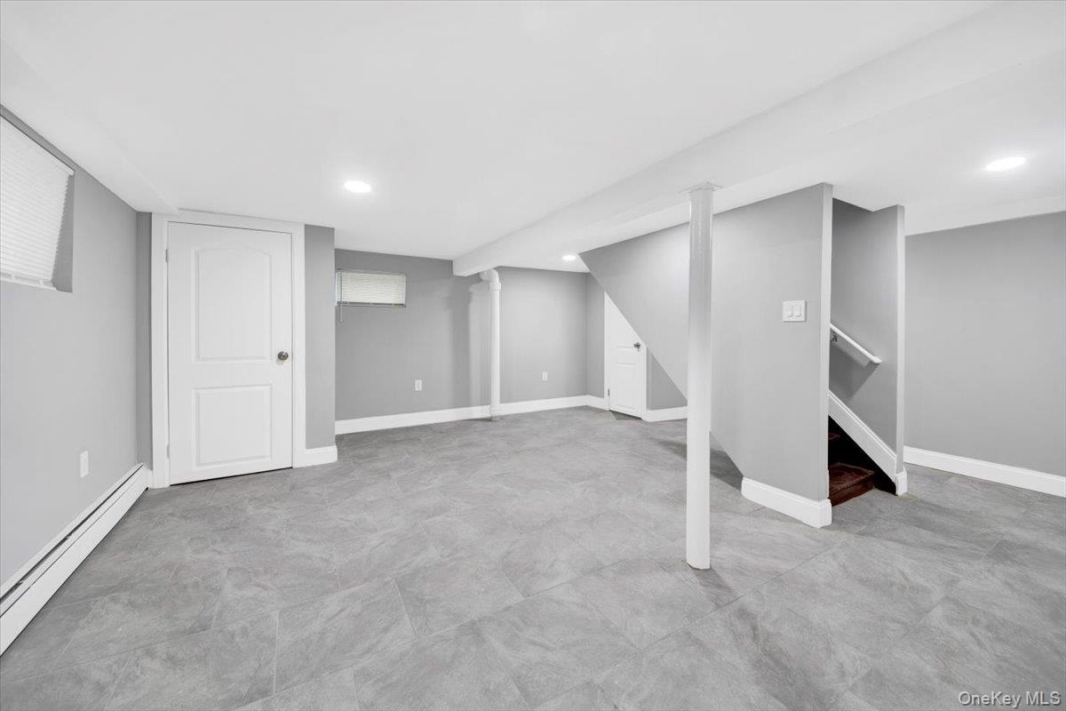 2886 Randall Avenue, Bronx, NY 10465