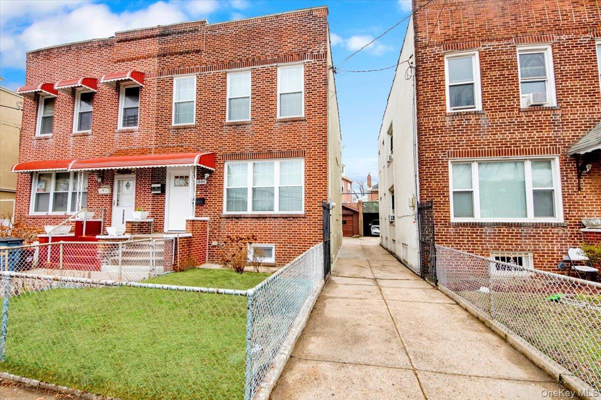 2886 Randall Avenue, Bronx, NY 10465