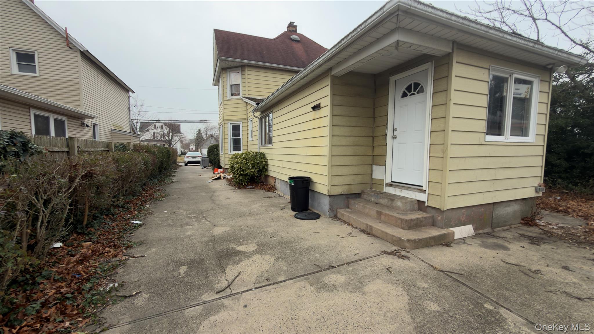 225 Church Street # 2, Freeport, NY 11520