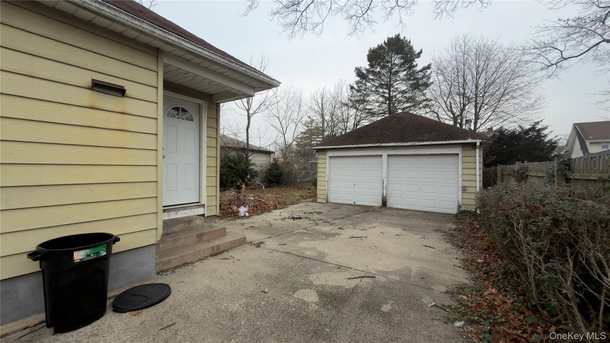 225 Church Street # 2, Freeport, NY 11520