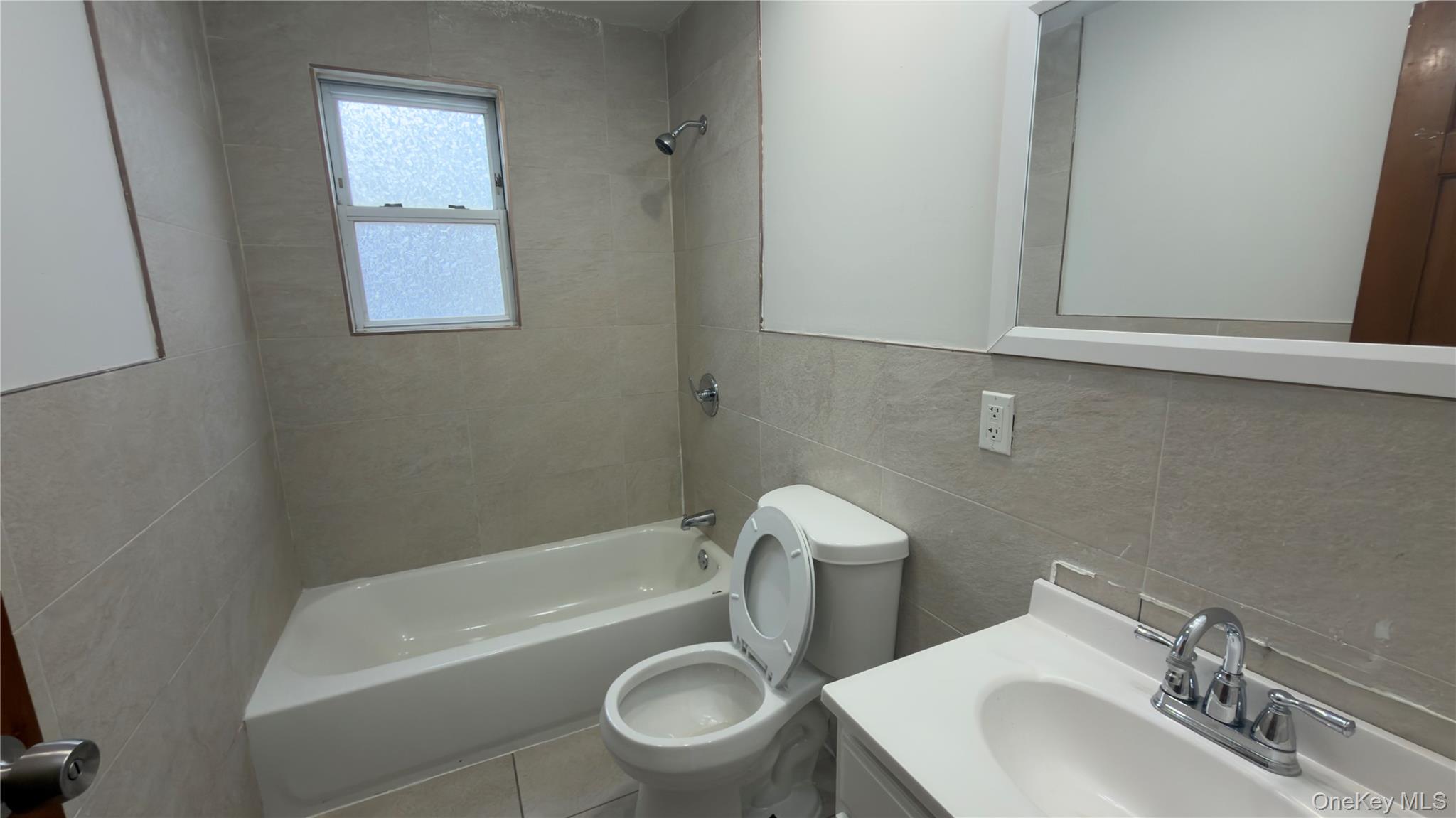 225 Church Street # 2, Freeport, NY 11520