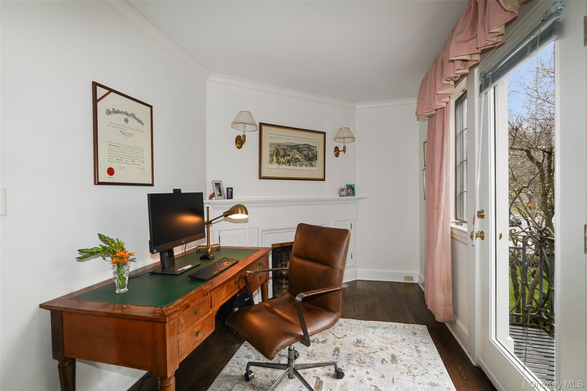 49 Moore Road, Bronxville, NY 10708