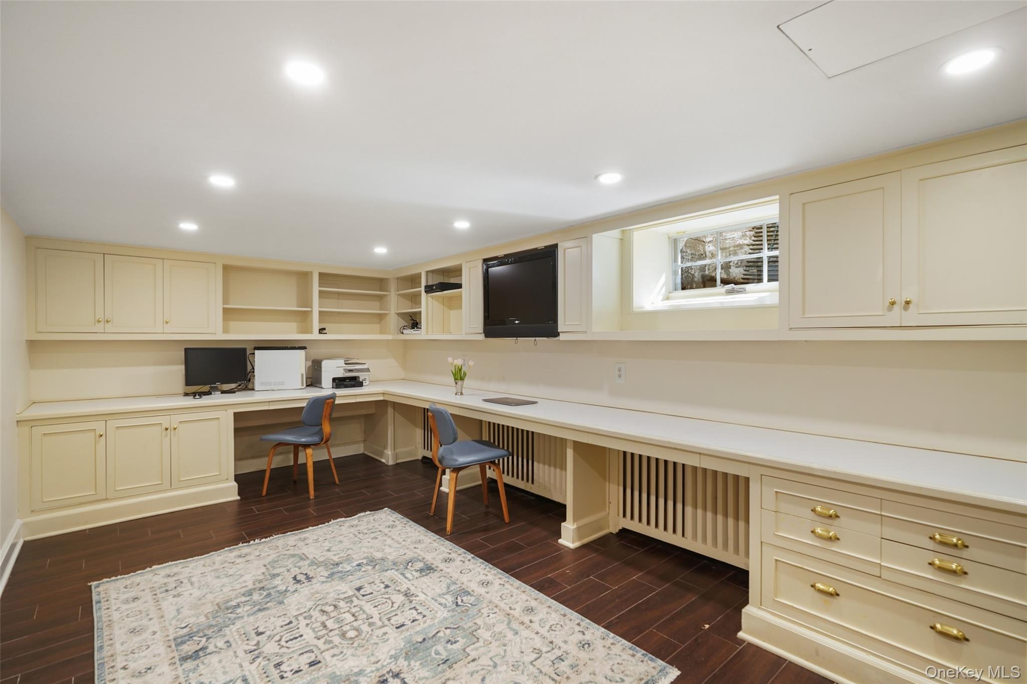 49 Moore Road, Bronxville, NY 10708