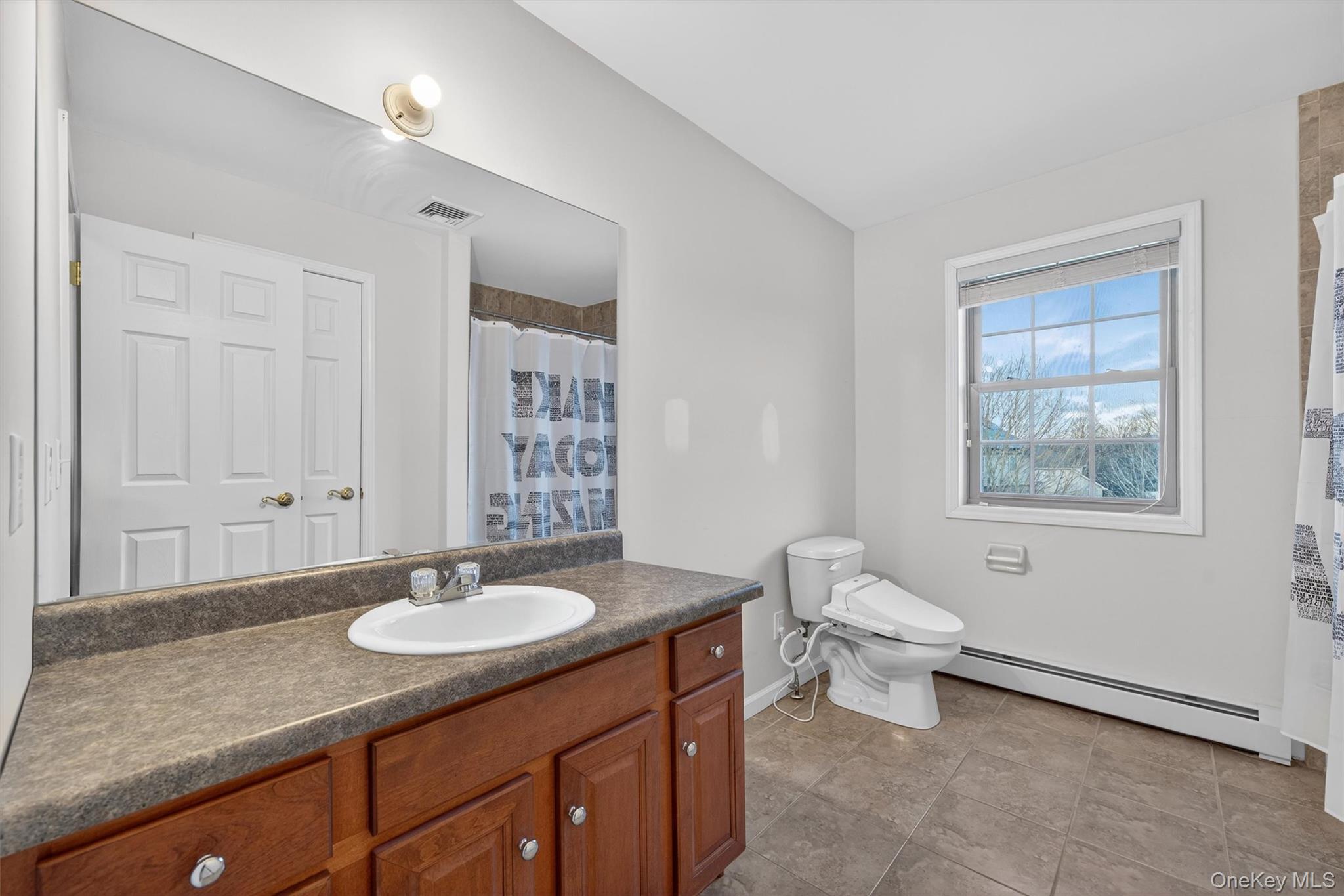 5 Prestwick Drive, Monroe, NY 10950