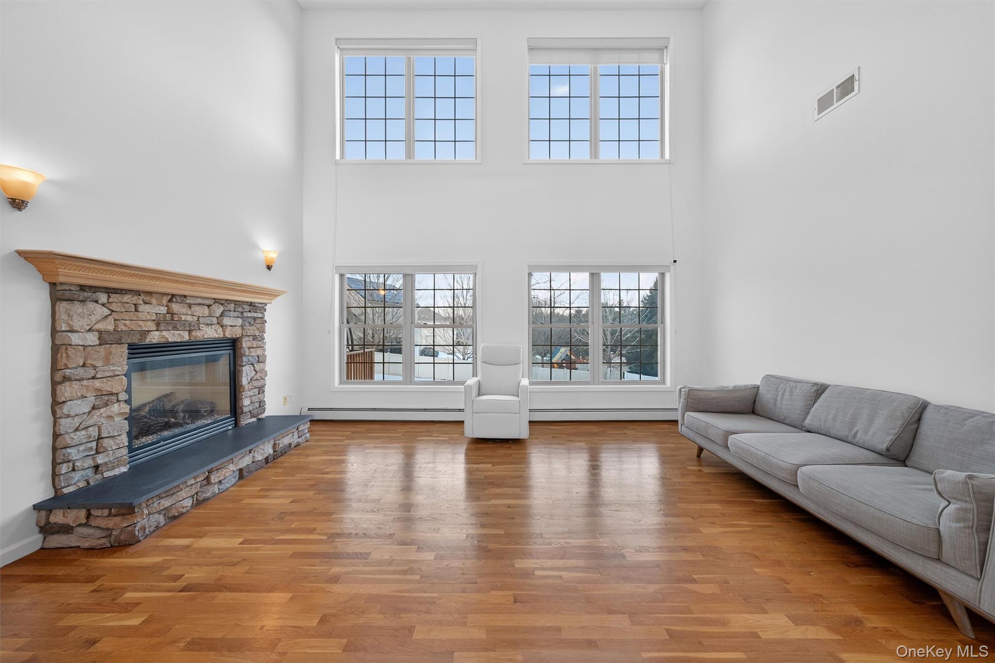 5 Prestwick Drive, Monroe, NY 10950