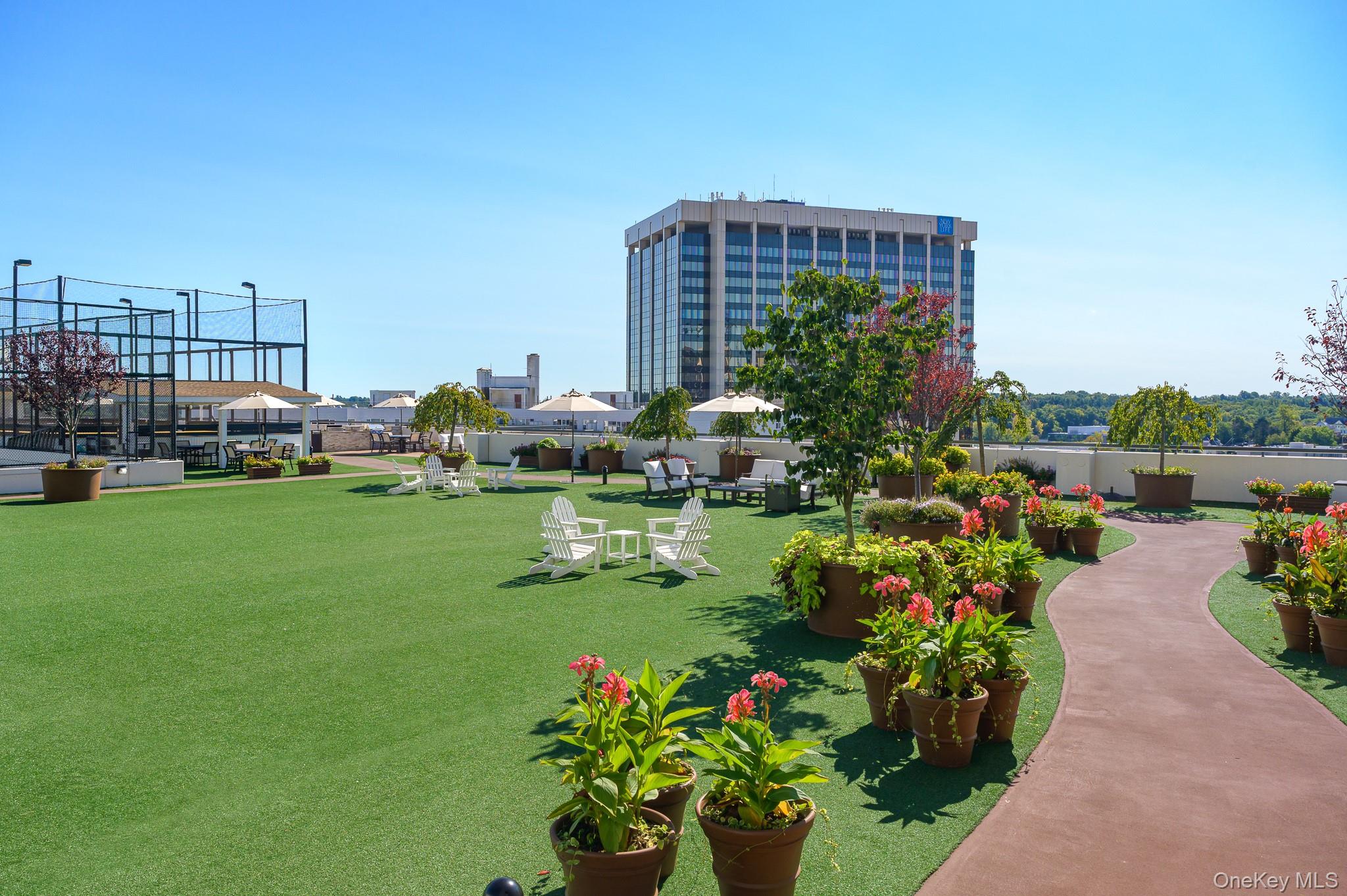 25 City Place # 10C, White Plains, NY 10601