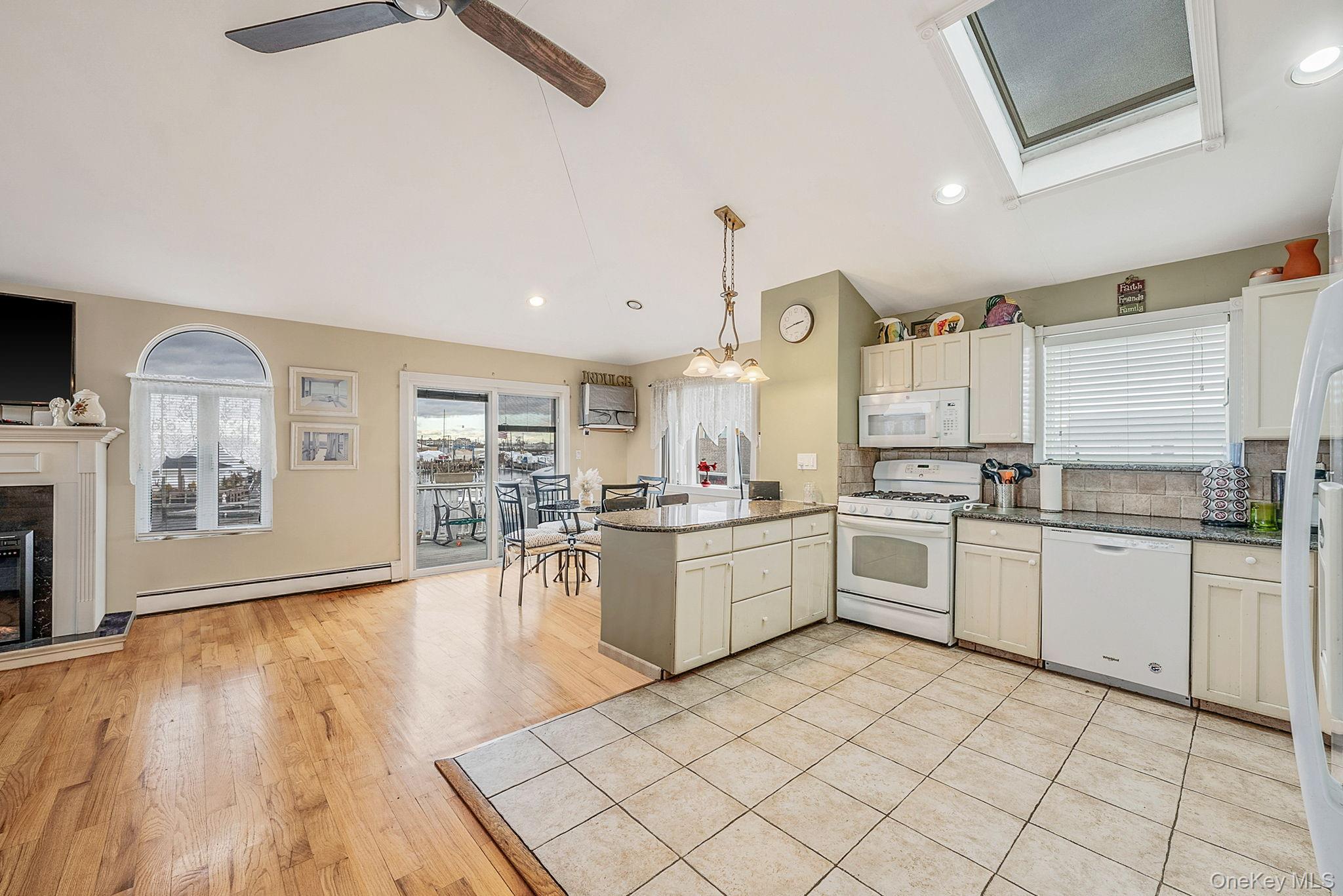 510 Albern Avenue, Oceanside, NY 11572