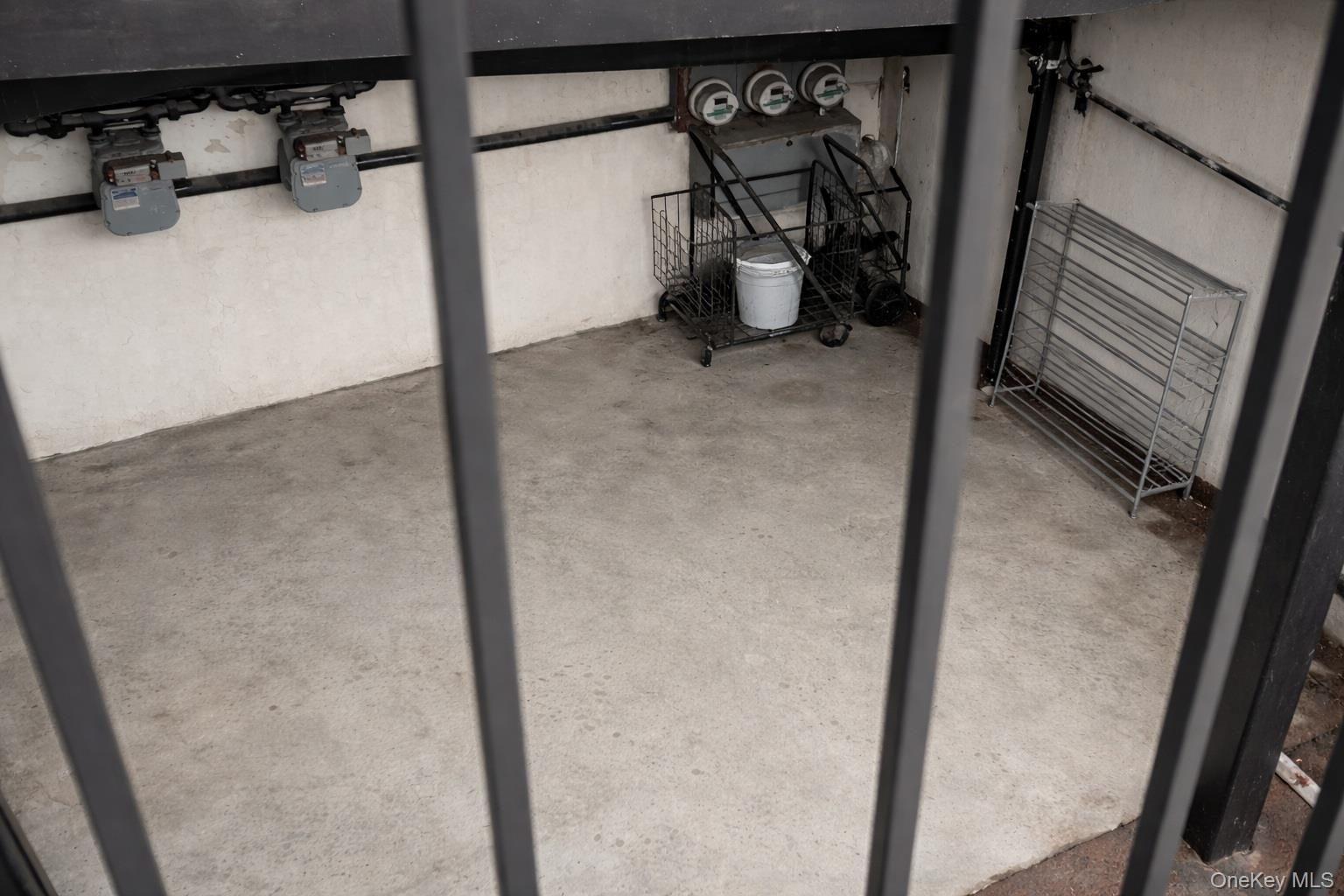 4234 162 Street # 200, Flushing, NY 11358