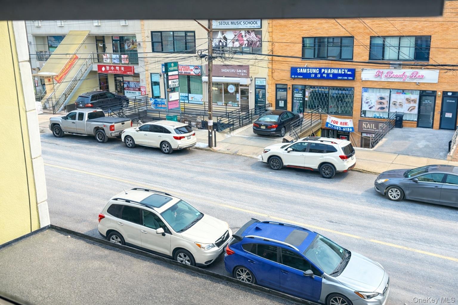 4234 162 Street # 200, Flushing, NY 11358