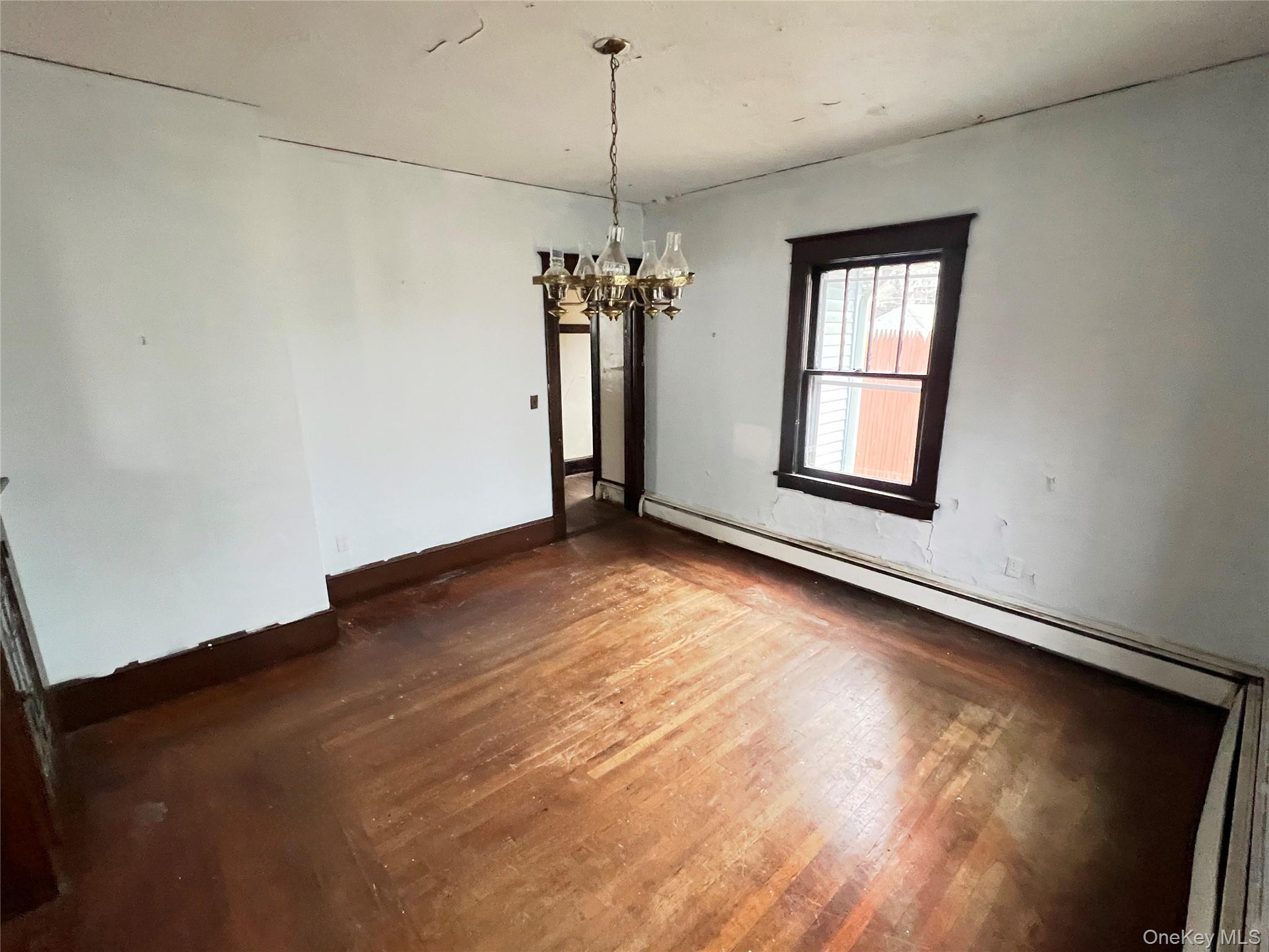 44 S Grand Avenue, Poughkeepsie, NY 12603