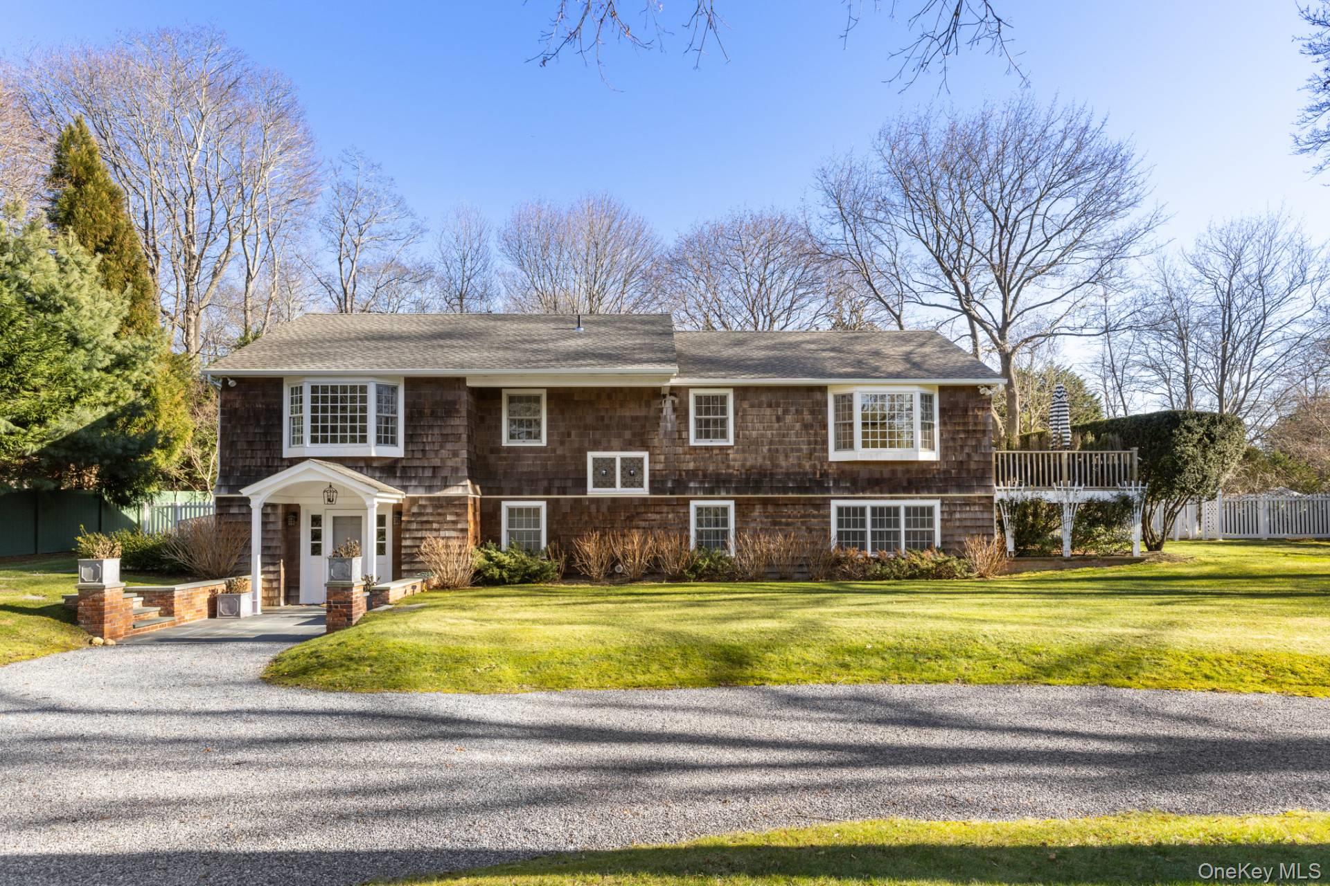 16 Tuckahoe Lane, Southampton, NY 11968