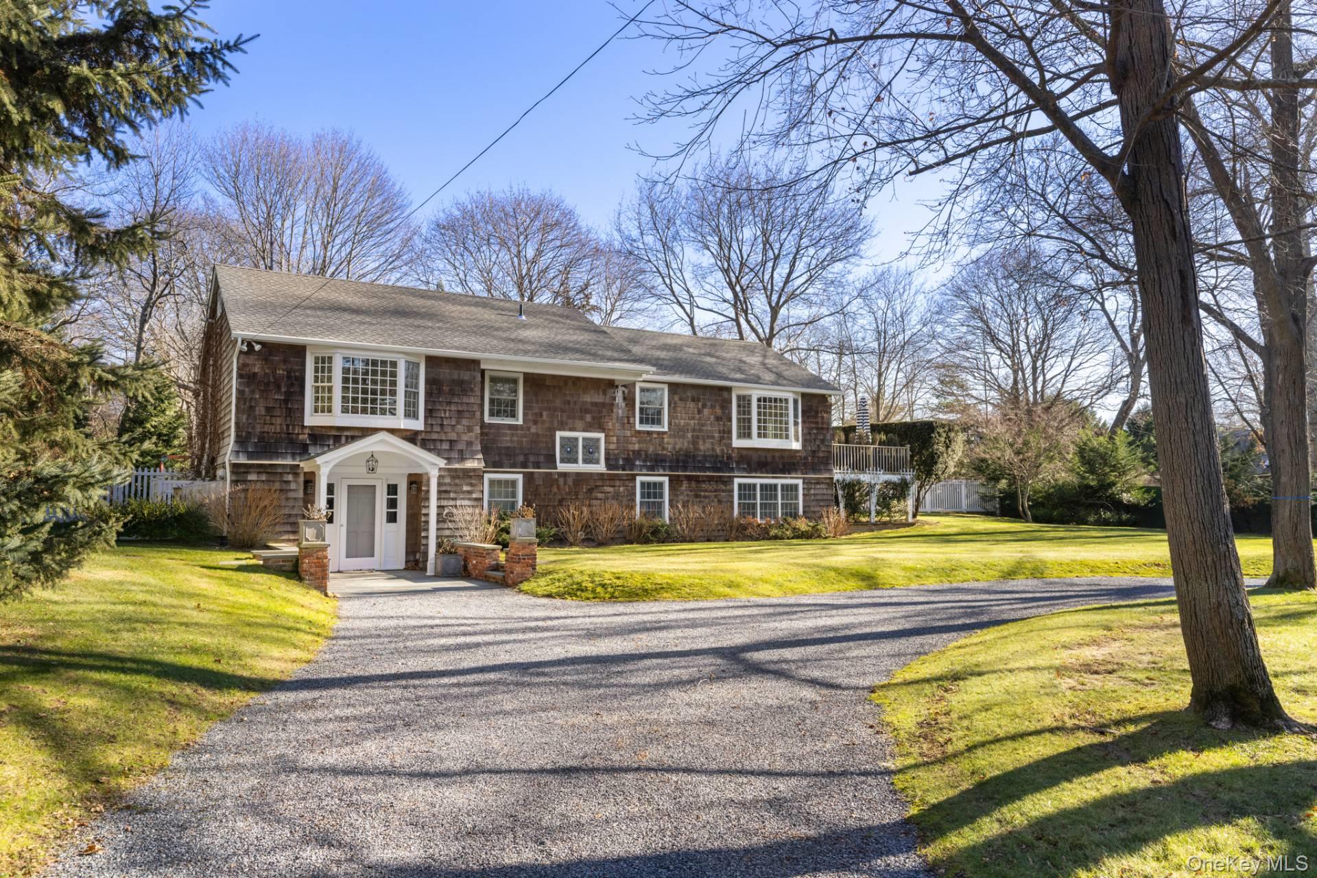 16 Tuckahoe Lane, Southampton, NY 11968