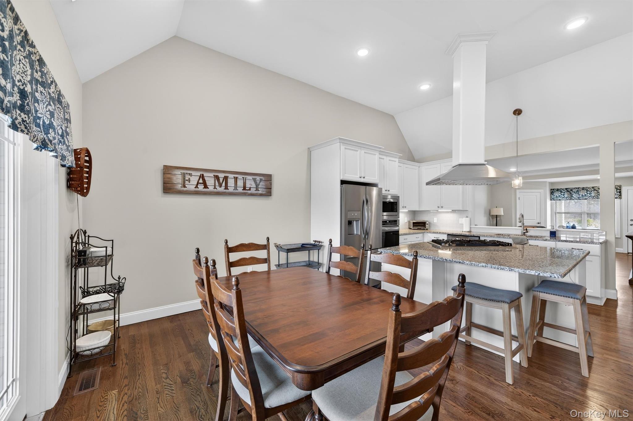 4 Strasser Place, Campbell Hall, NY 10916