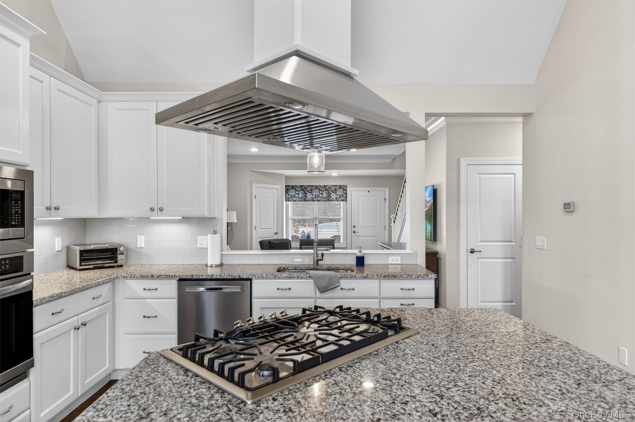 4 Strasser Place, Campbell Hall, NY 10916