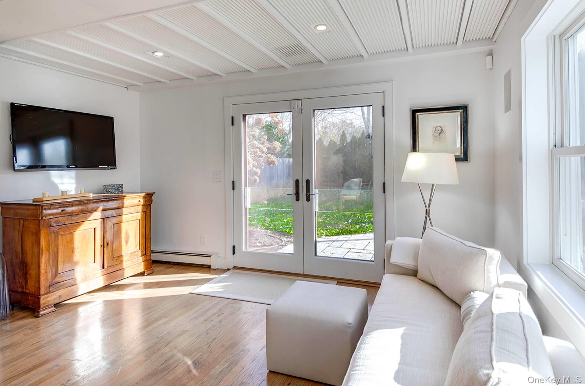 99 Audubon Avenue, Bridgehampton, NY 11932