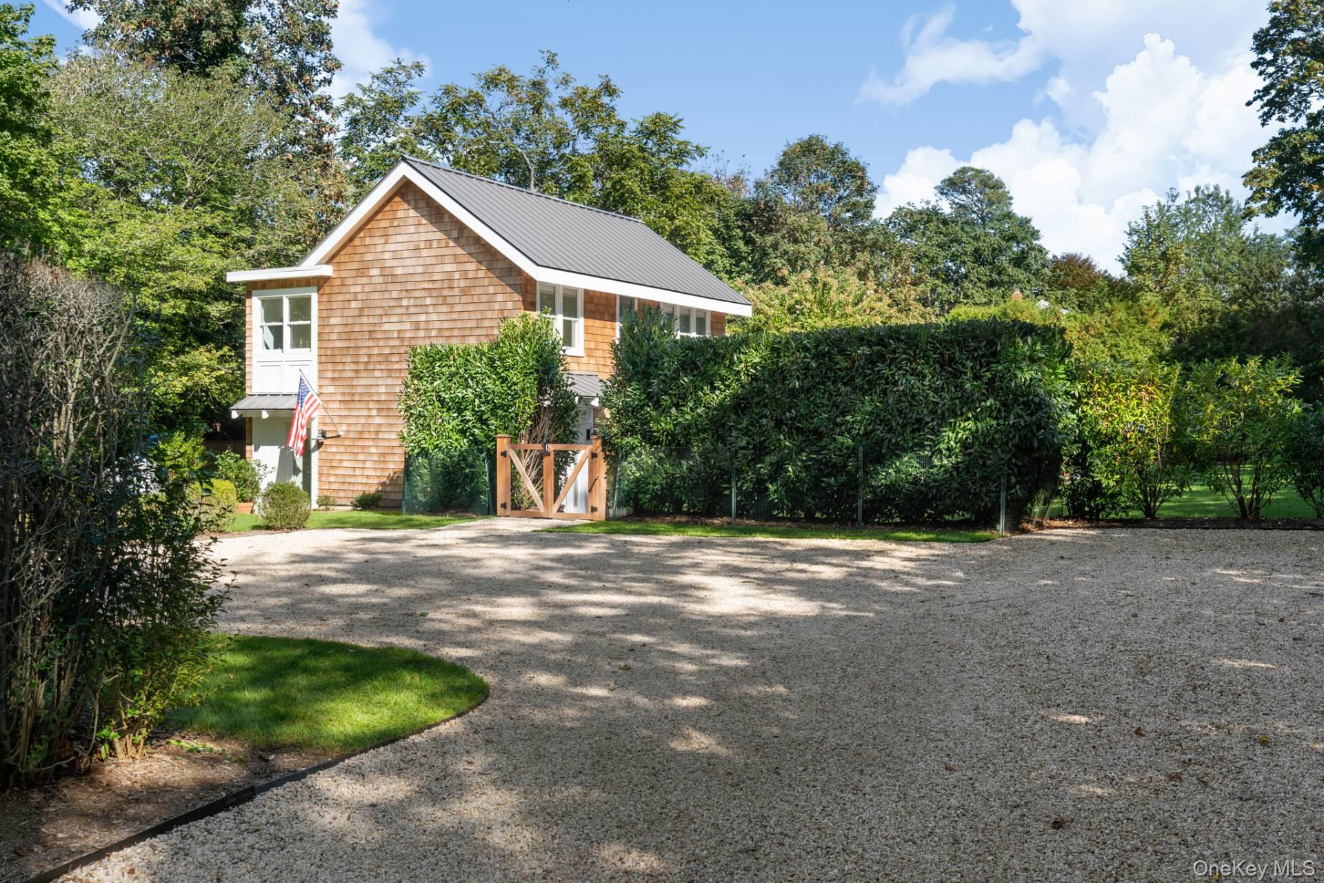 99 Audubon Avenue, Bridgehampton, NY 11932