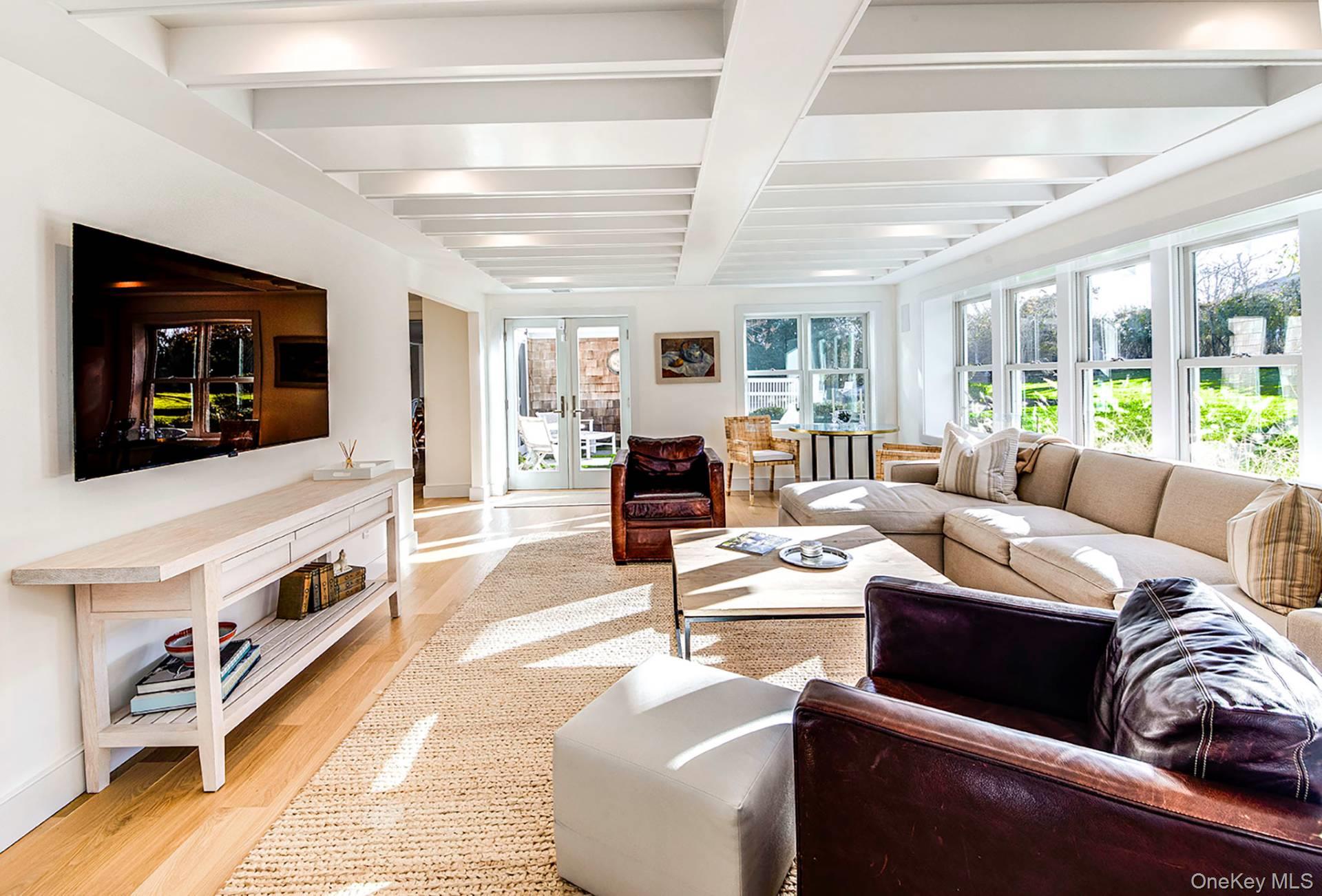 99 Audubon Avenue, Bridgehampton, NY 11932