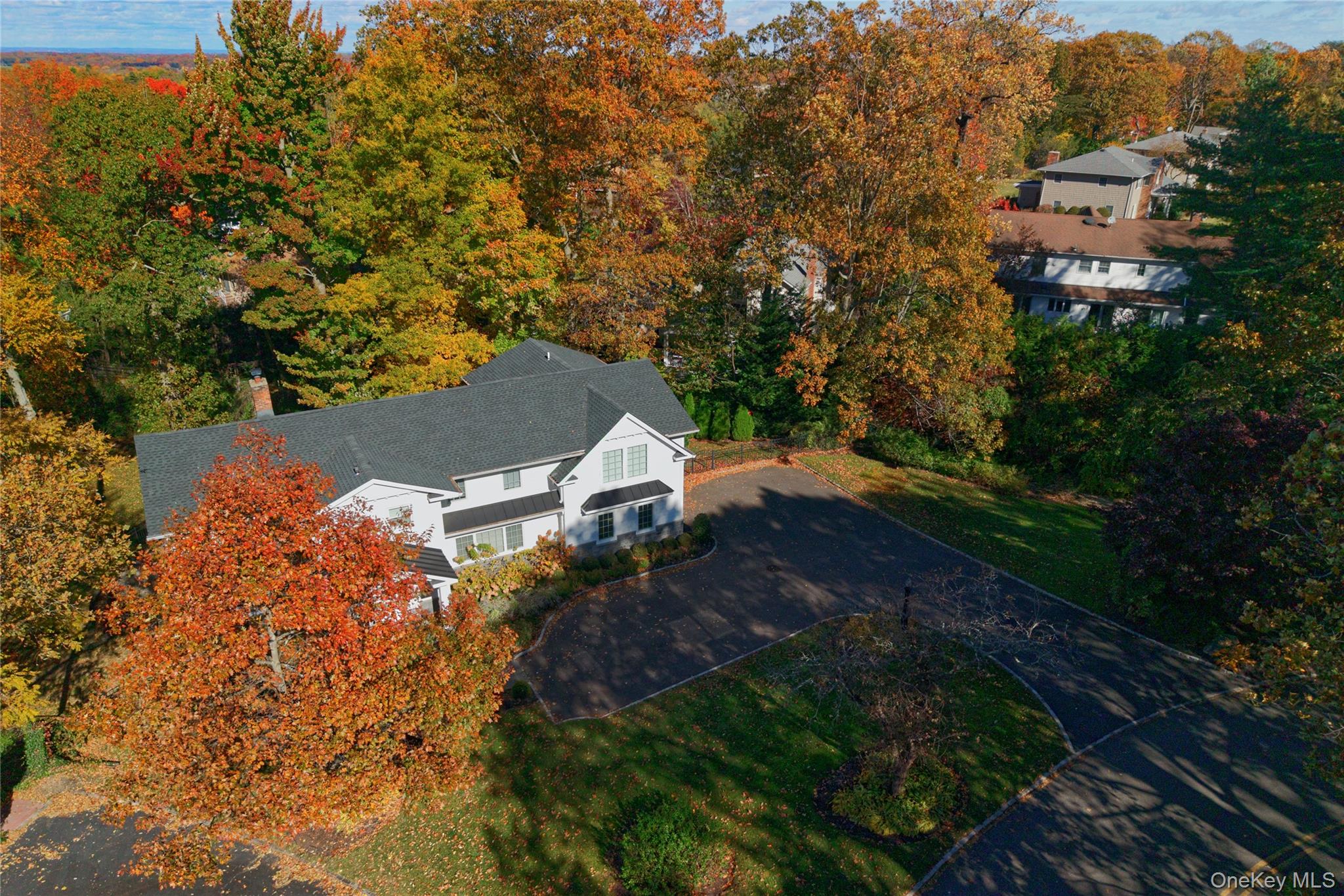 220 Mimosa Drive, East Hills, NY 11576