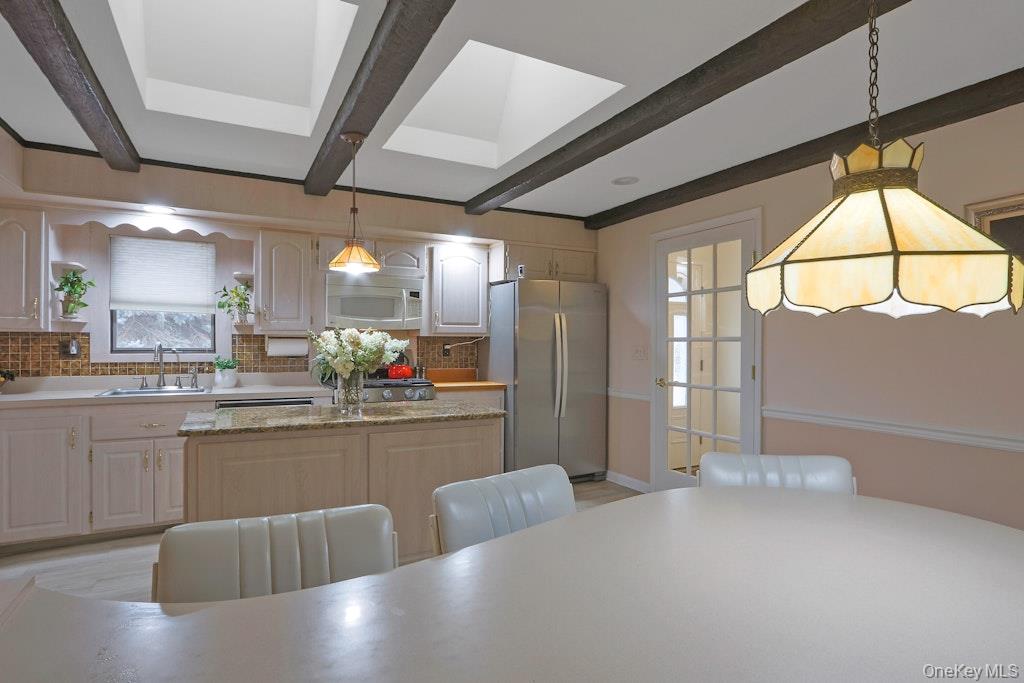 2 Milich Lane, New City, NY 10956