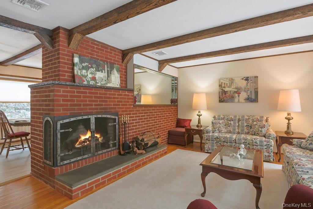 2 Milich Lane, New City, NY 10956