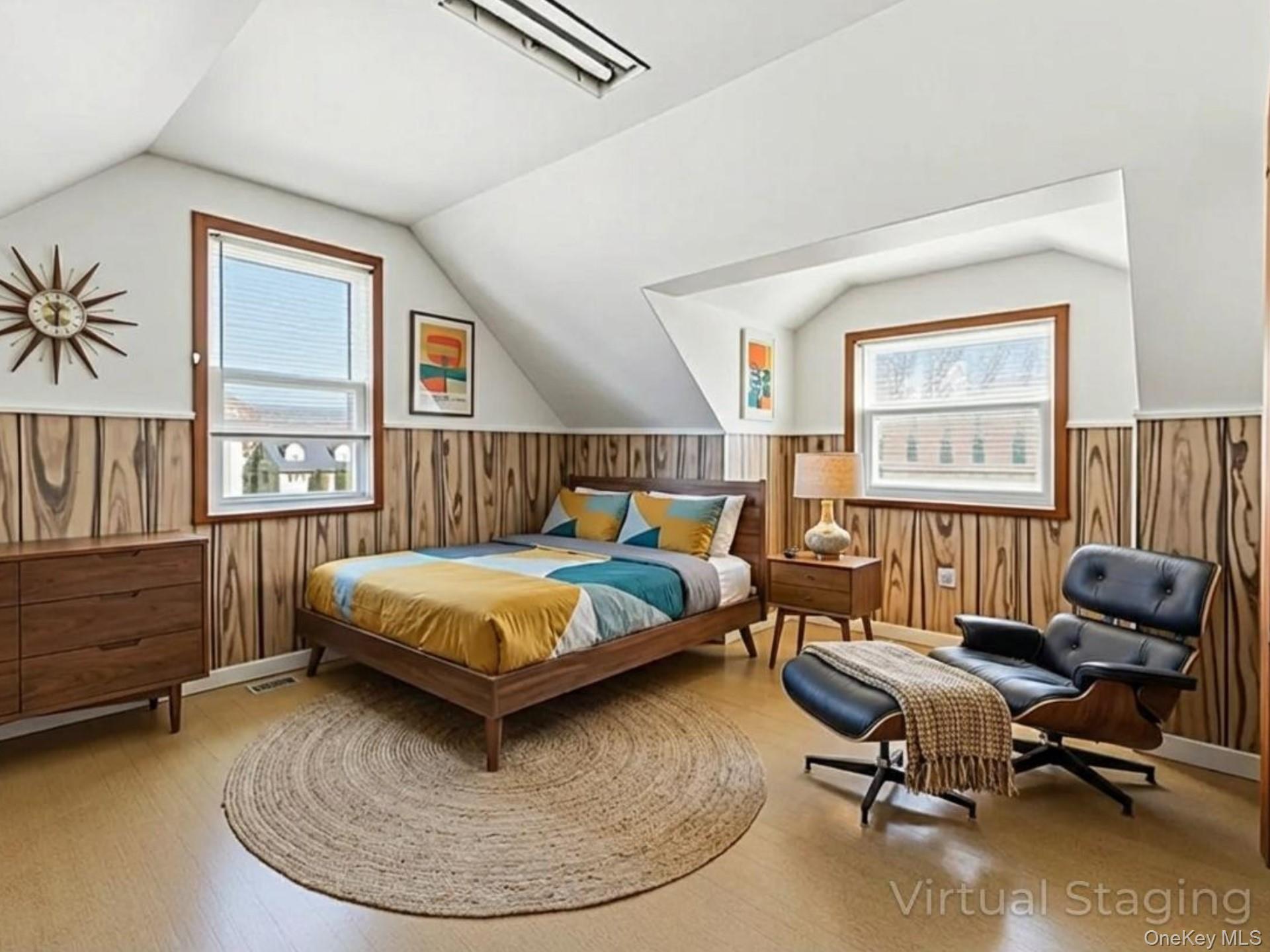 9 Stanford Lane, Hicksville, NY 11801