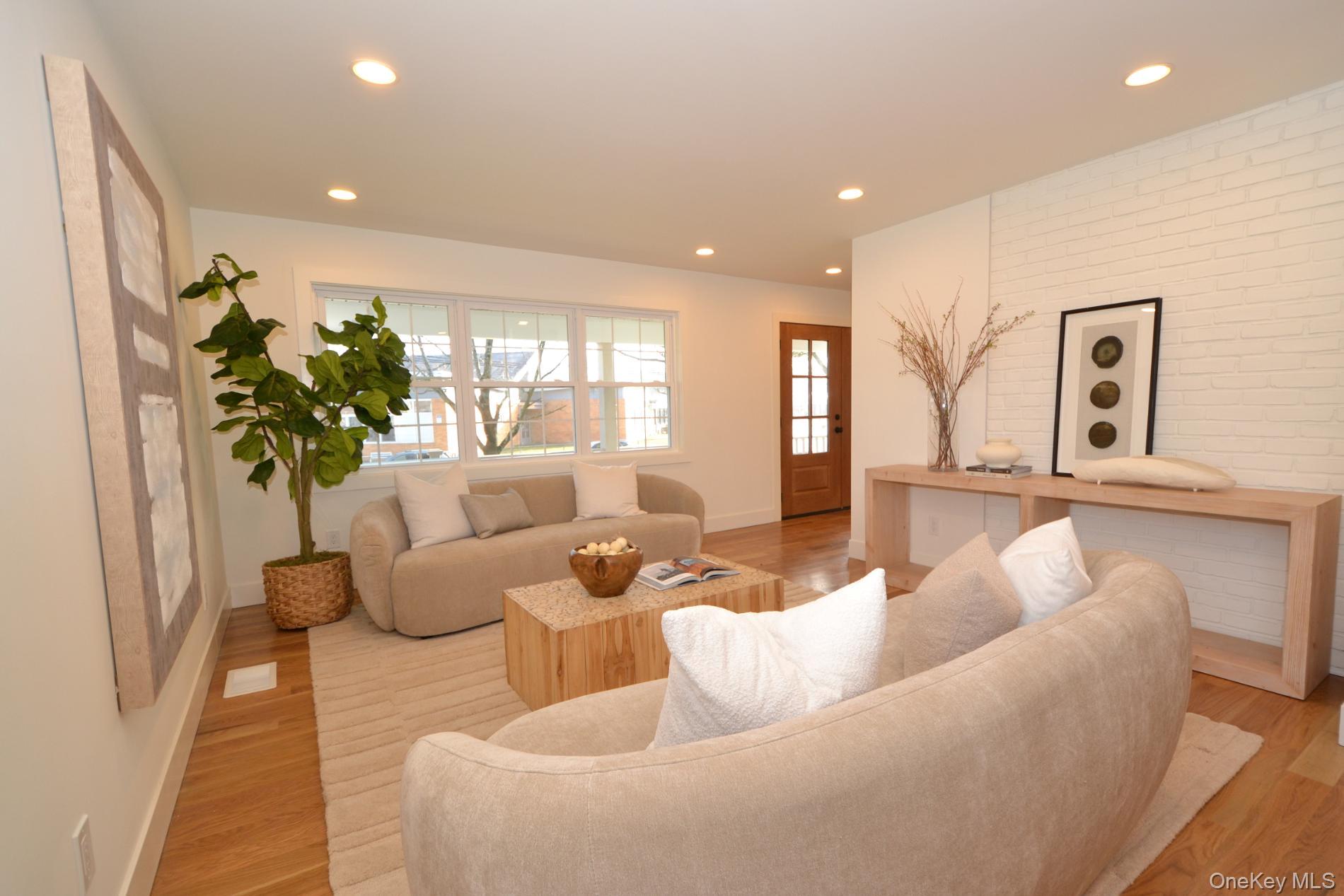 188 Ralph Avenue, Babylon, NY 11702