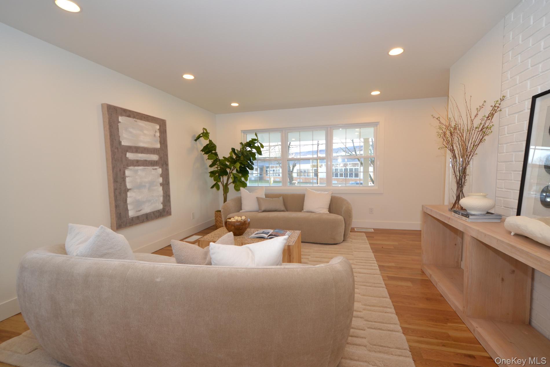 188 Ralph Avenue, Babylon, NY 11702