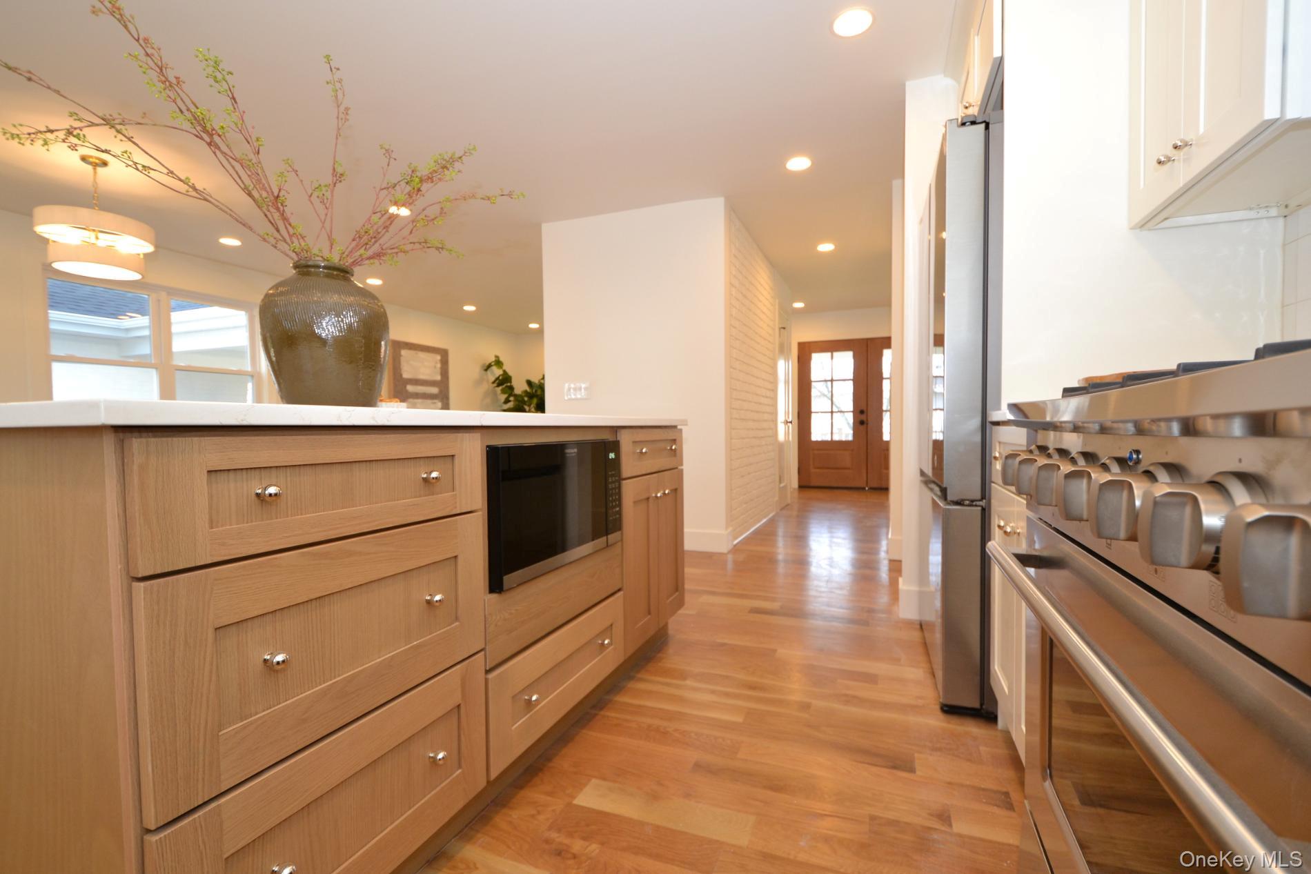 188 Ralph Avenue, Babylon, NY 11702