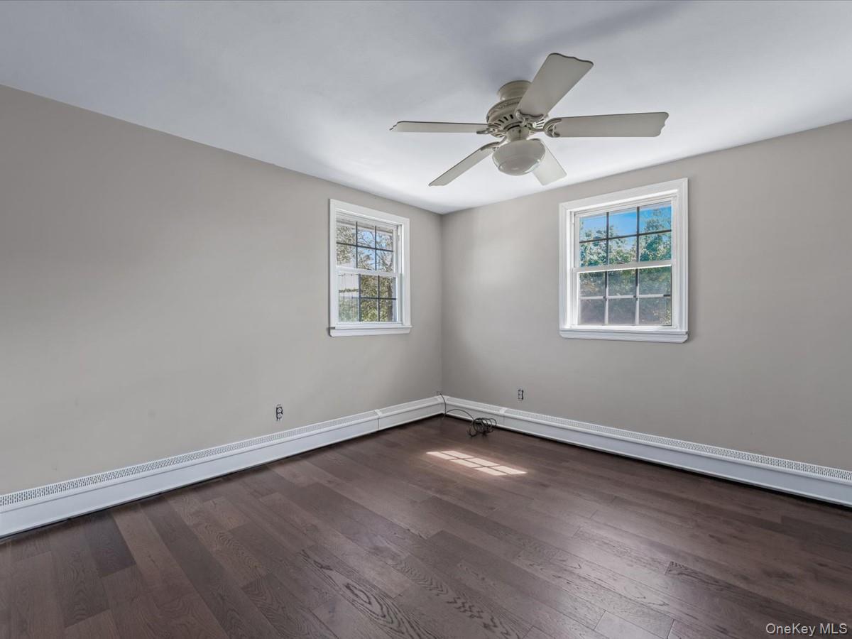 7 Romeo Lane, Commack, NY 11725