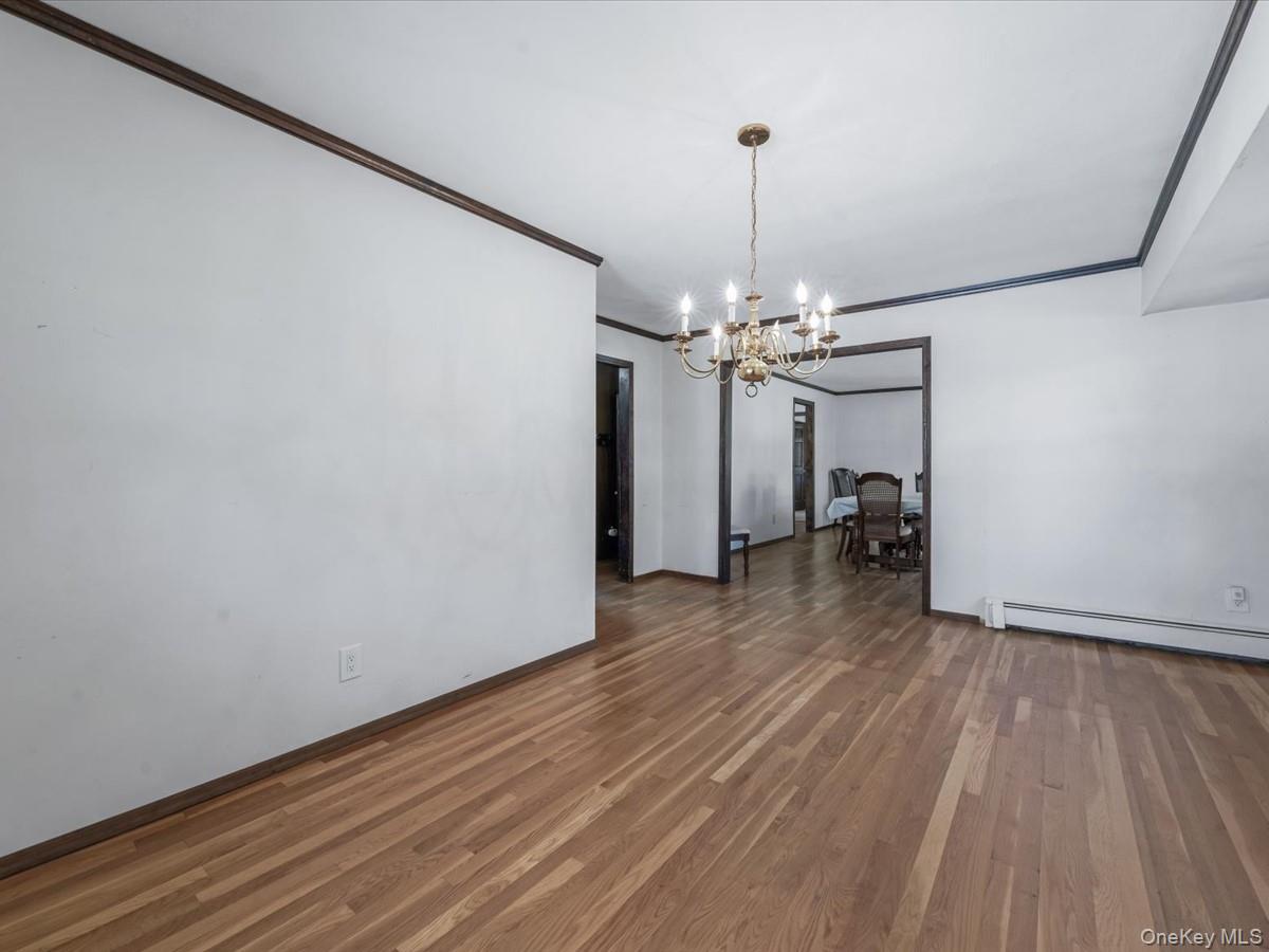 7 Romeo Lane, Commack, NY 11725